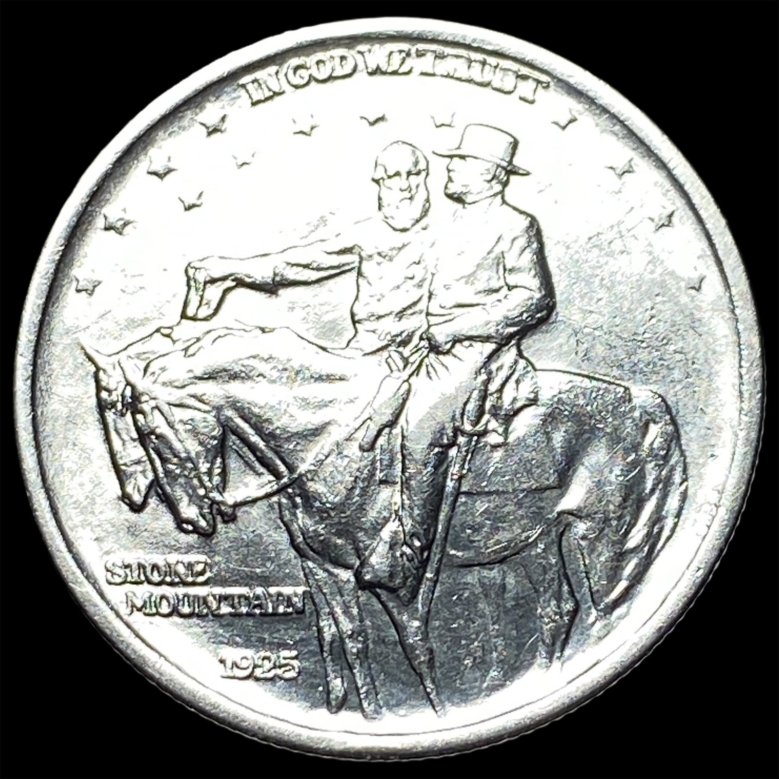 1925 Silver Stone Mountain Half Dollar CLOSELY UNCIRCULATED: 1925 Silver Stone Mountain Half Dollar CLOSELY UNCIRCULATED