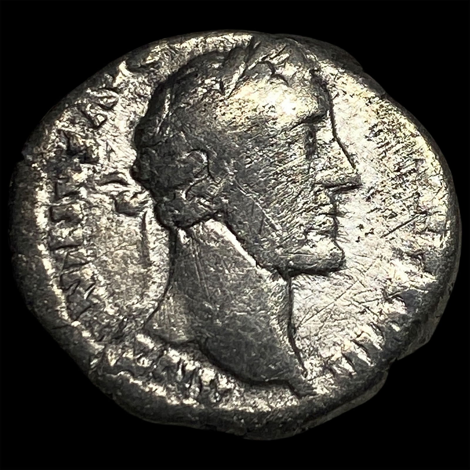 Roman Empire Antoninus Pius 138-161 AD Silver Denarius NEARLY UNCIRCULATED: Roman Empire Antoninus Pius 138-161 AD Silver Denarius NEARLY UNCIRCULATED