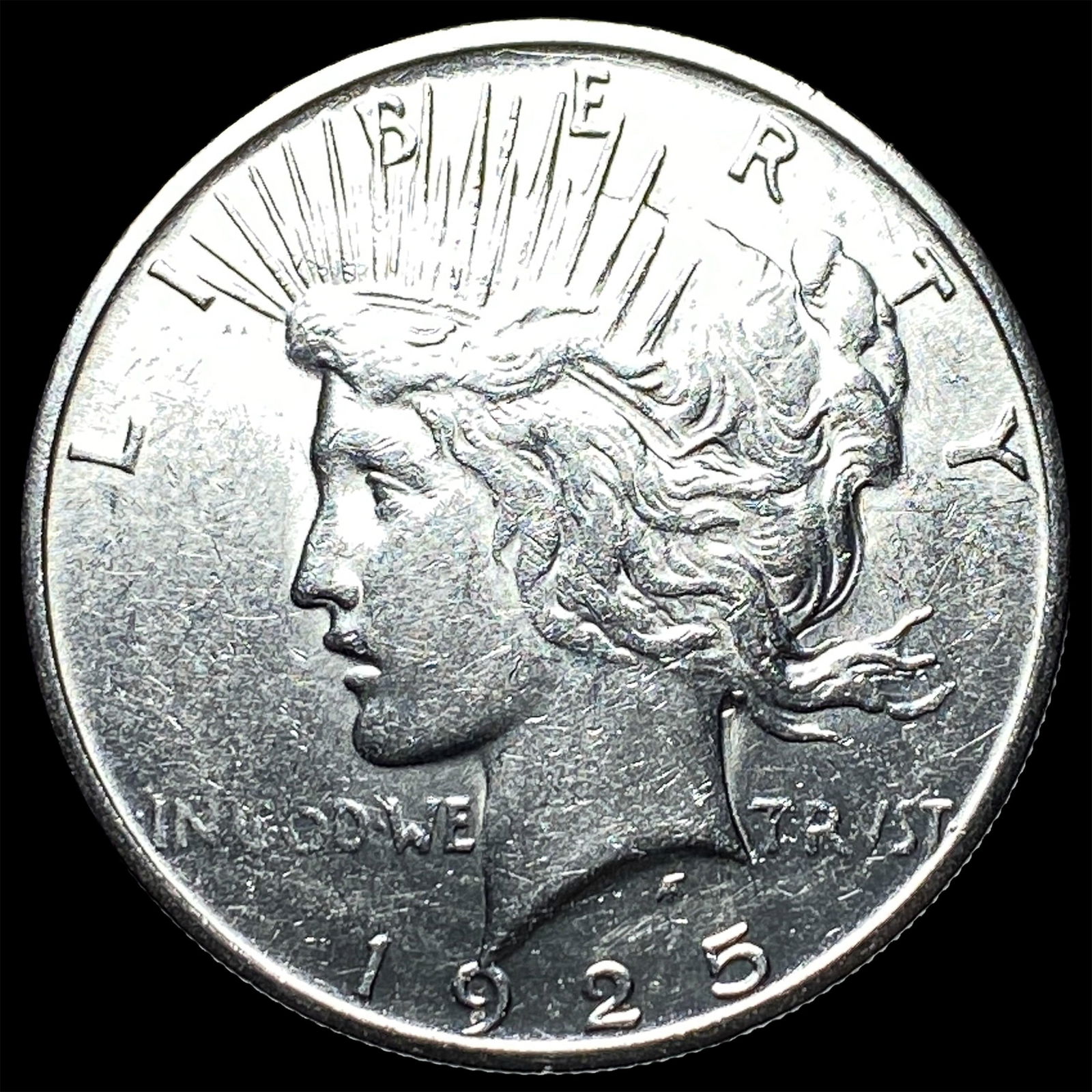 1925-S Silver Peace Dollar CLOSELY UNCIRCULATED (1 of 2)