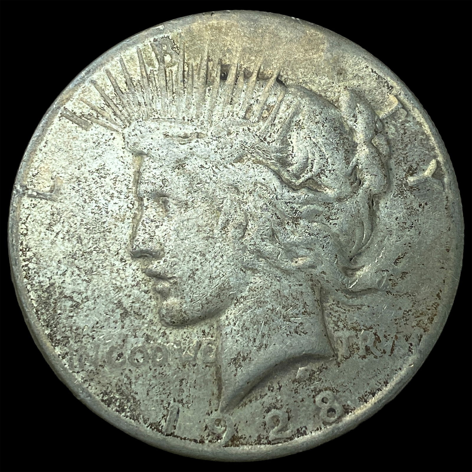 1928 Peace Silver Dollar LIGHTLY CIRCULATED (1 of 2)
