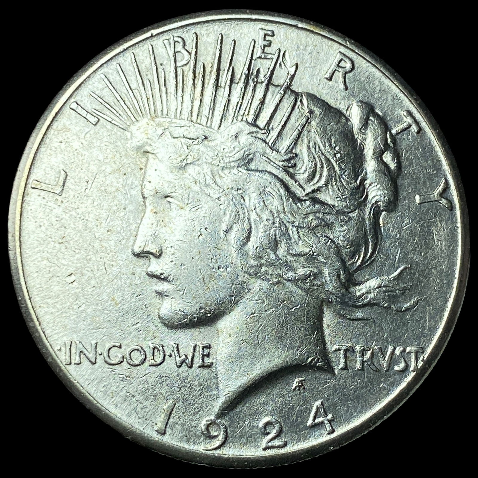 1924-S Silver Peace Dollar CLOSELY UNCIRCULATED (1 of 2)