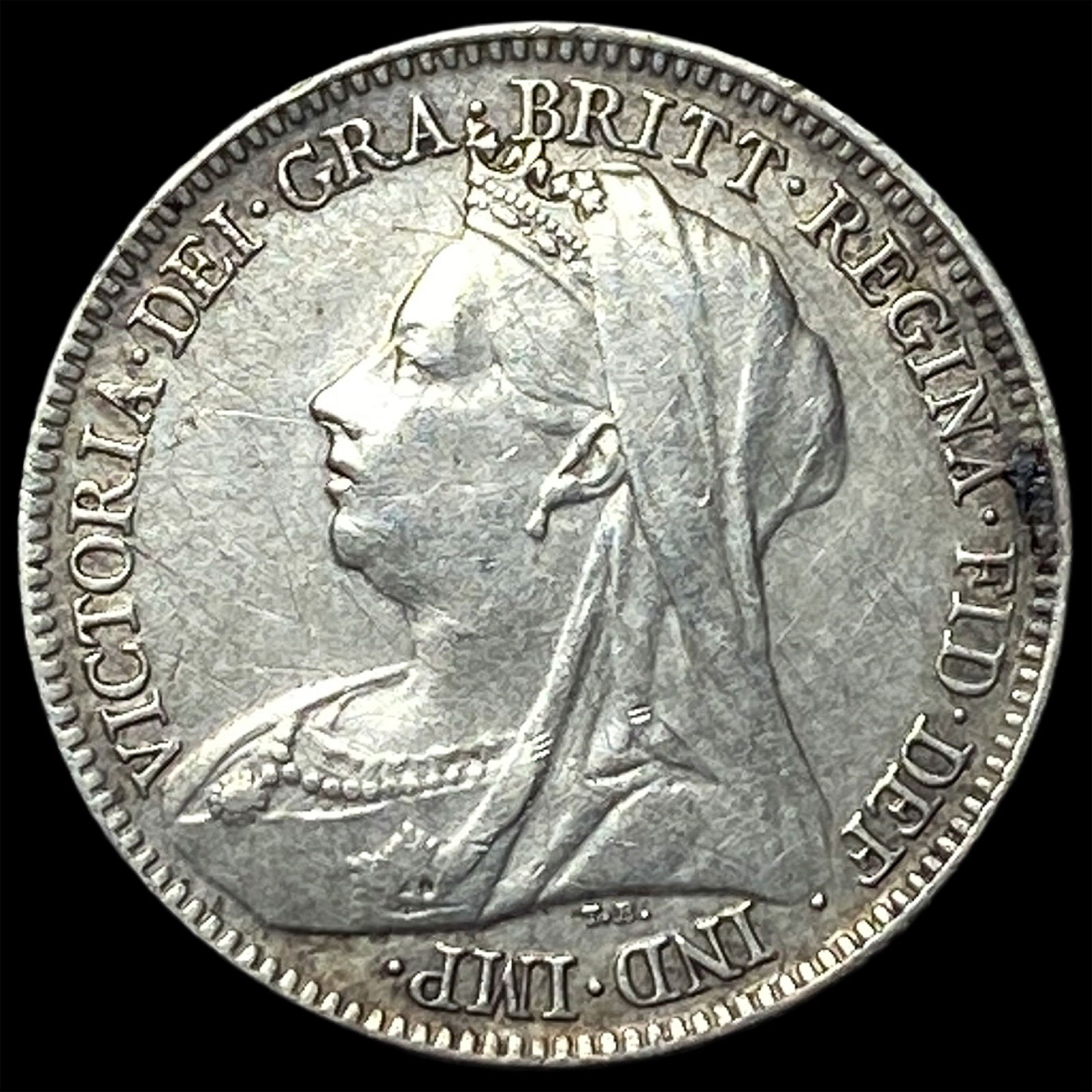 1901 Great Britain Silver 6 Pence - Victoria NEARLY UNCIRCULATED: 1901 Great Britain Silver 6 Pence - Victoria NEARLY UNCIRCULATED