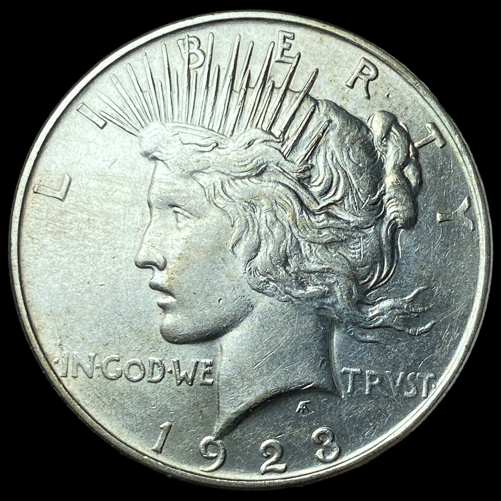 1923 Peace Silver Dollar UNCIRCULATED (1 of 2)