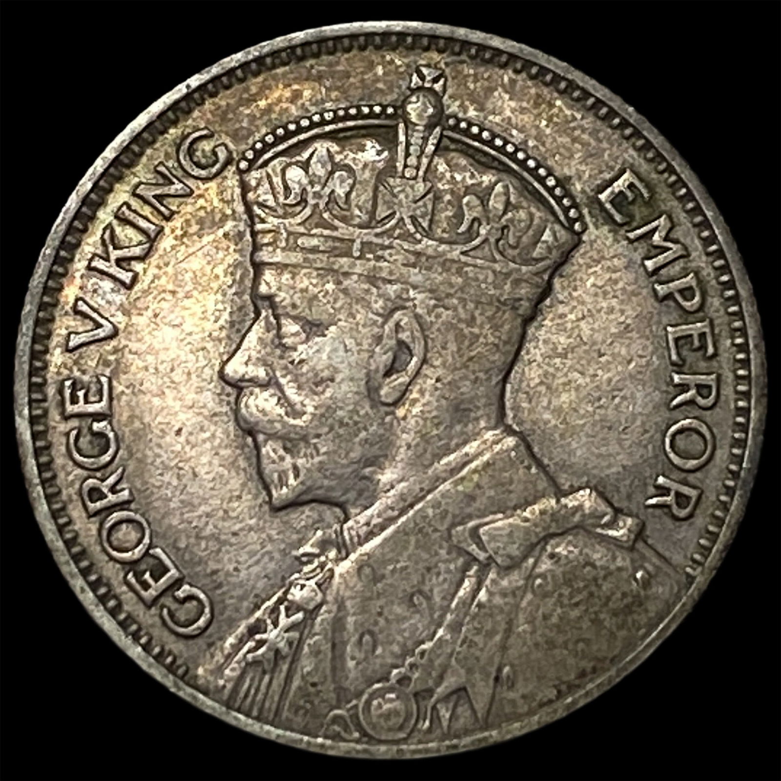 1933 New Zealand Silver Shilling - George V NEARLY UNCIRCULATED: 1933 New Zealand Silver Shilling - George V NEARLY UNCIRCULATED