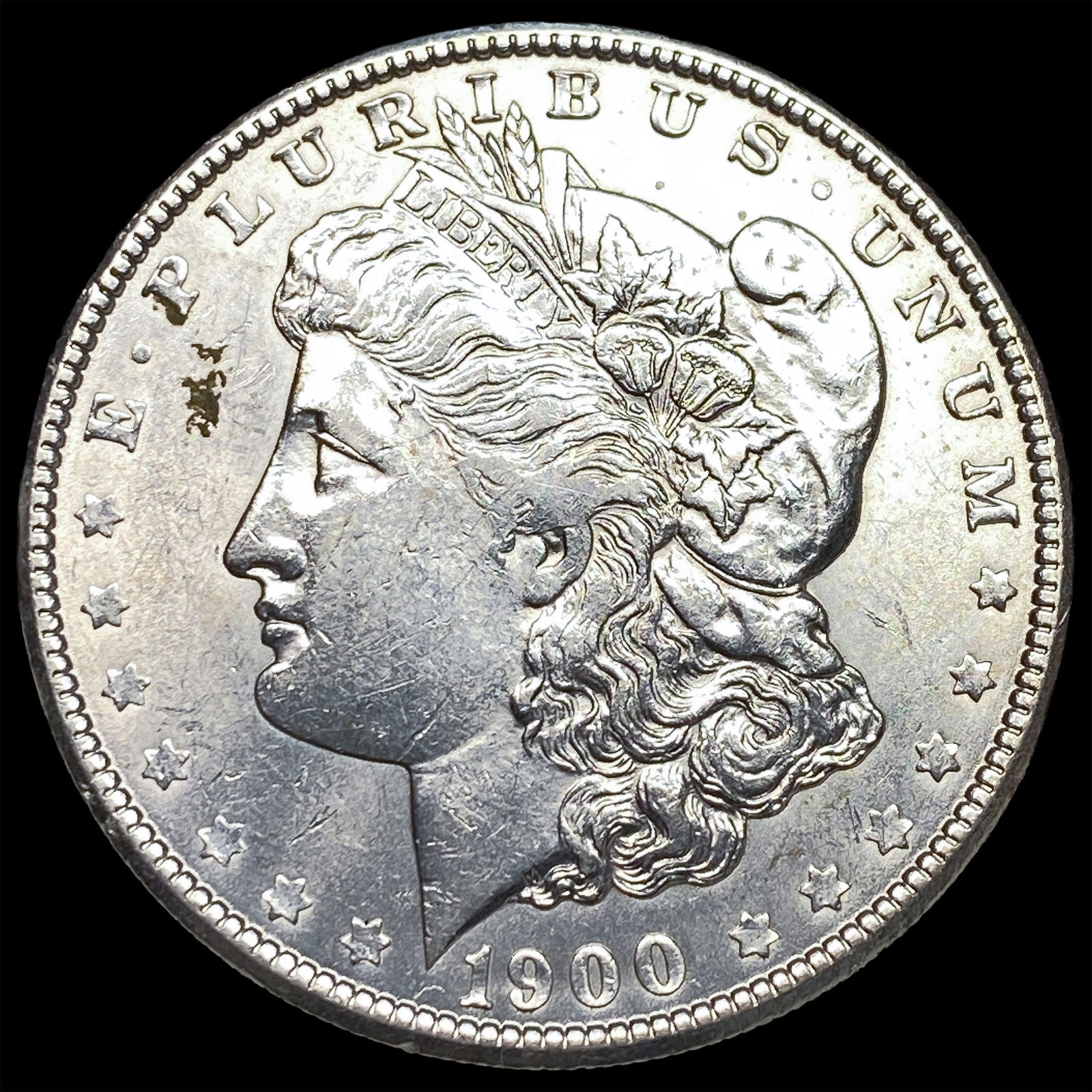 1900 Morgan Silver Dollar UNCIRCULATED (1 of 2)