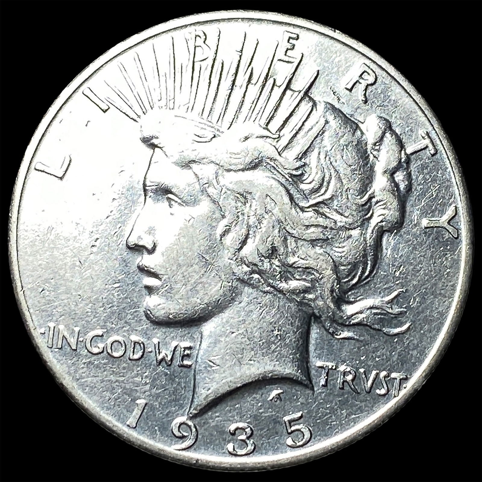 1935 Silver Peace Dollar CLOSELY UNCIRCULATED: 1935 Silver Peace Dollar CLOSELY UNCIRCULATED