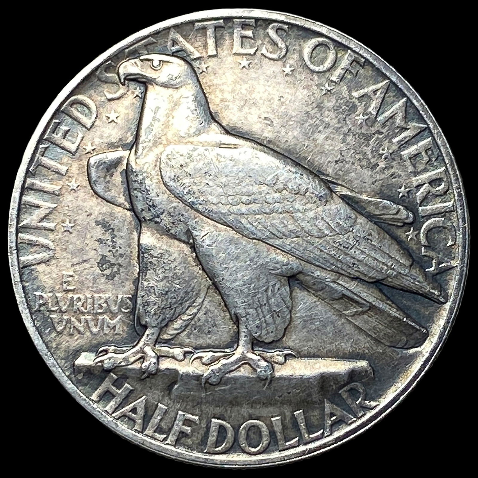 1935 Silver Connecticut Half Dollar UNCIRCULATED (1 of 2)
