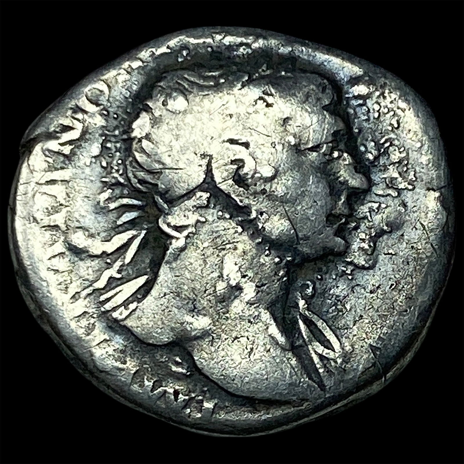 Roman Empire Trajan 98-117 AD Silver Denarius NEARLY UNCIRCULATED: Roman Empire Trajan 98-117 AD Silver Denarius NEARLY UNCIRCULATED