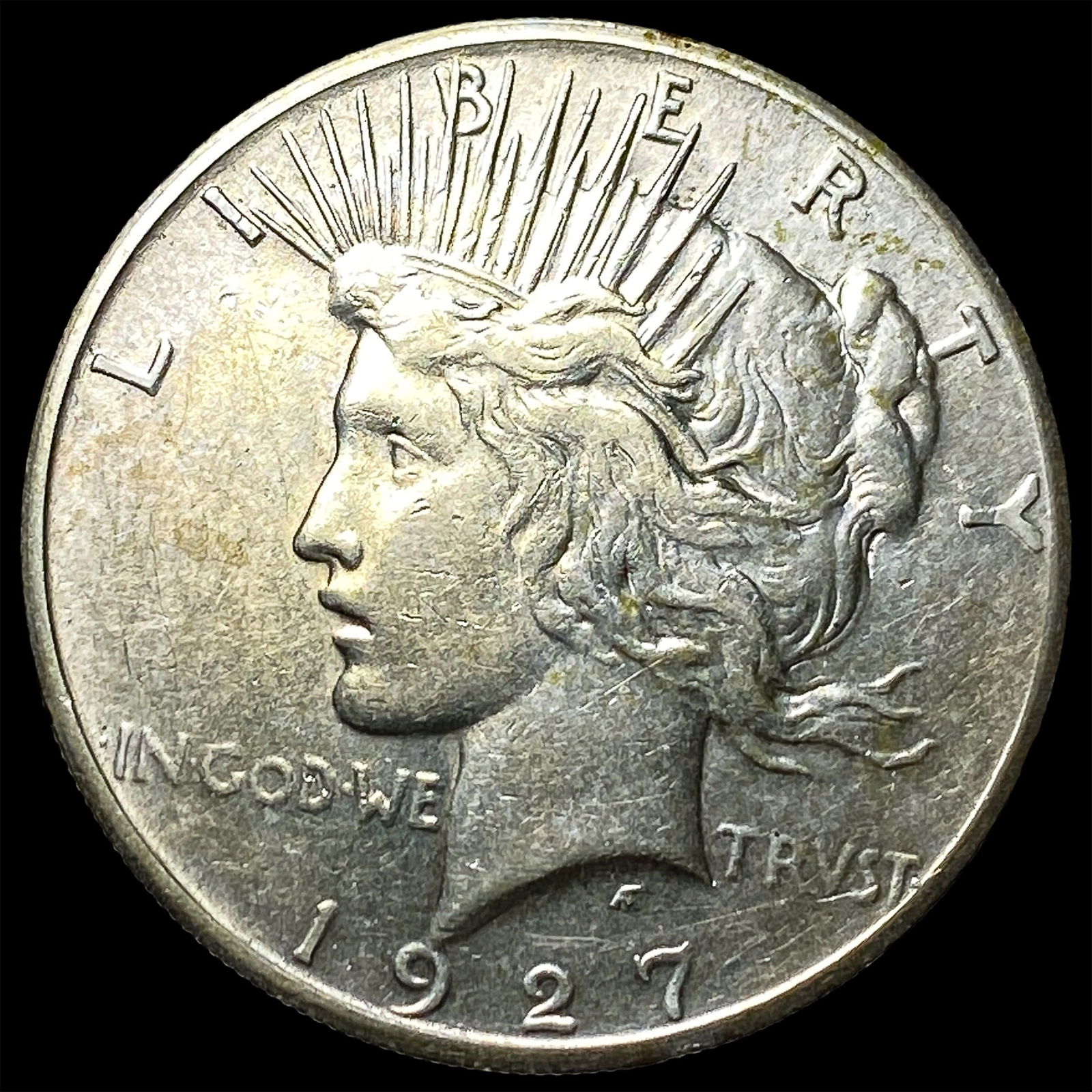 1927 Peace Silver Dollar CLOSELY UNCIRCULATED (1 of 2)