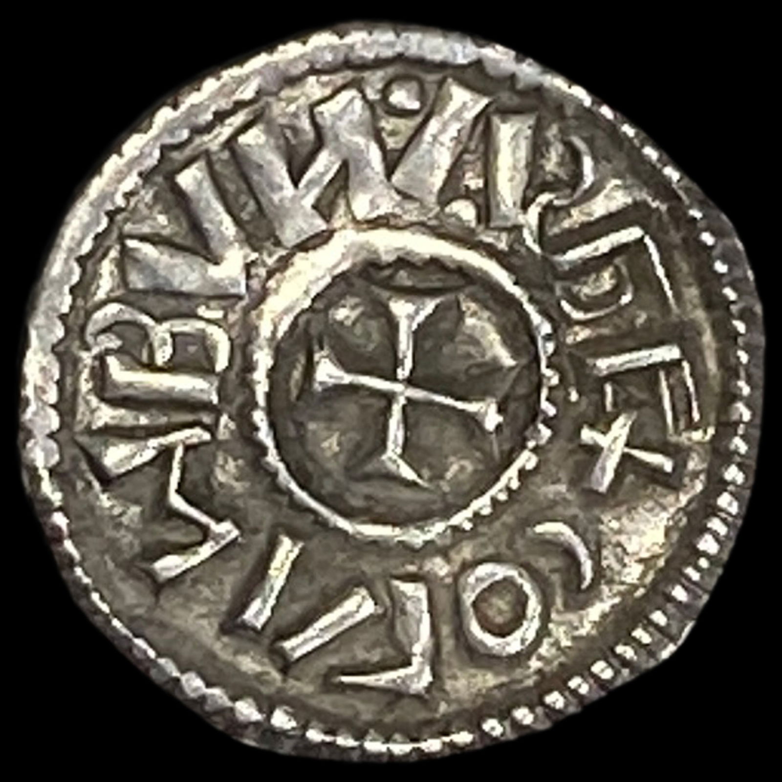 Hungary 1095-1114 Silver Denar UNCIRCULATED: Hungary 1095-1114 Silver Denar UNCIRCULATED