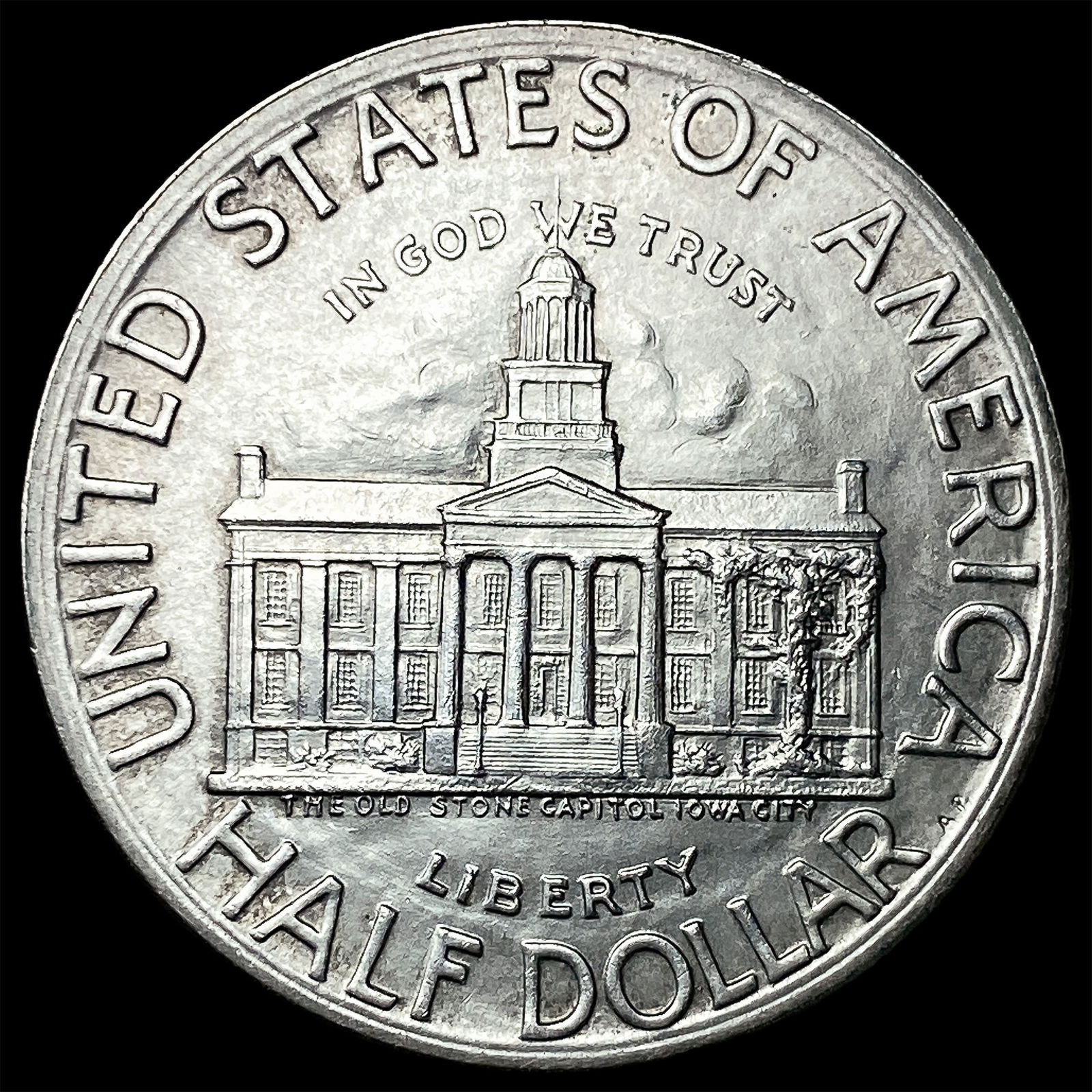 1946 Silver Half Dollar Iowa Centennial UNCIRCULATED: 1946 Silver Half Dollar Iowa Centennial UNCIRCULATED