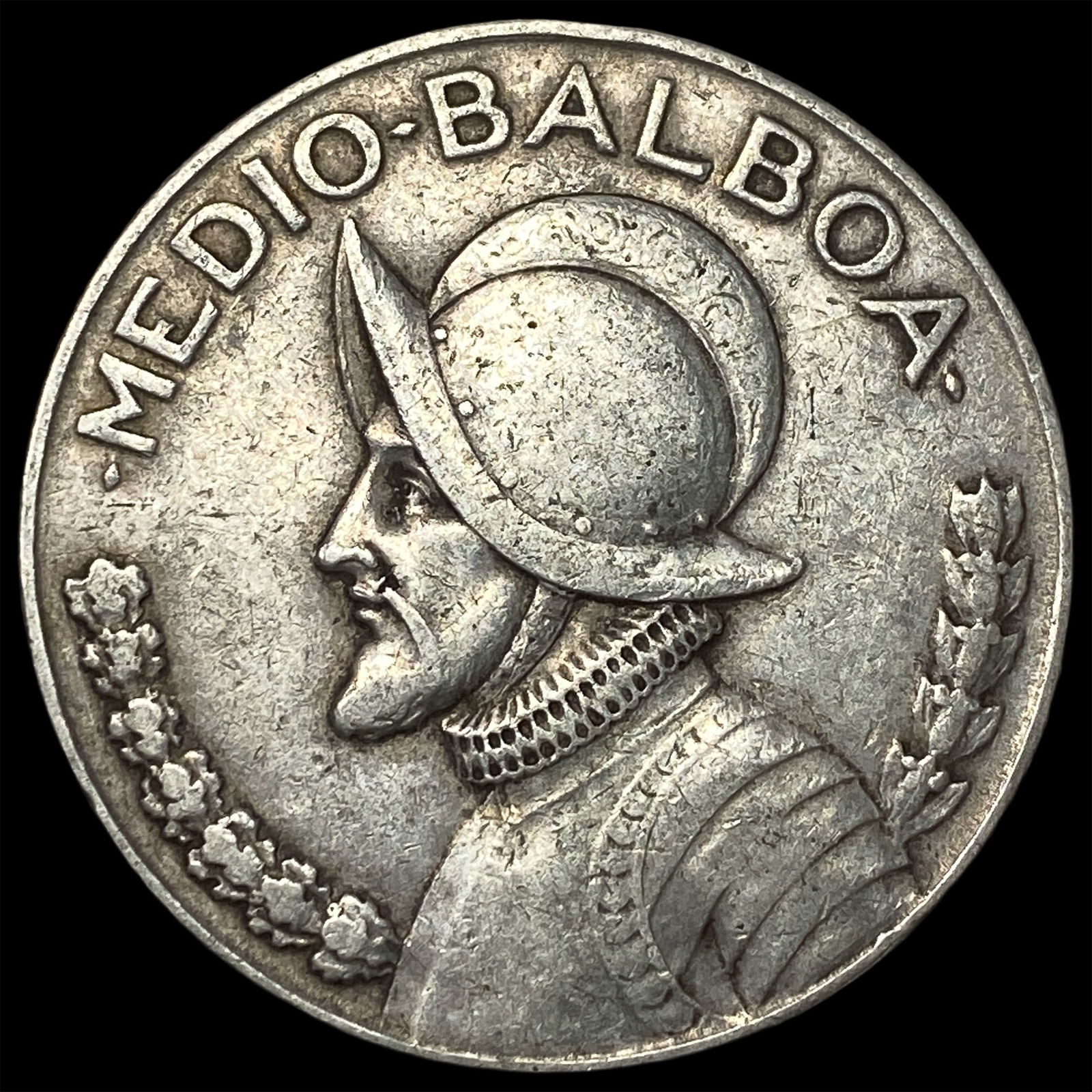 1933 Panama Silver 1/2 Balboa NEARLY UNCIRCULATED: 1933 Panama Silver 1/2 Balboa NEARLY UNCIRCULATED