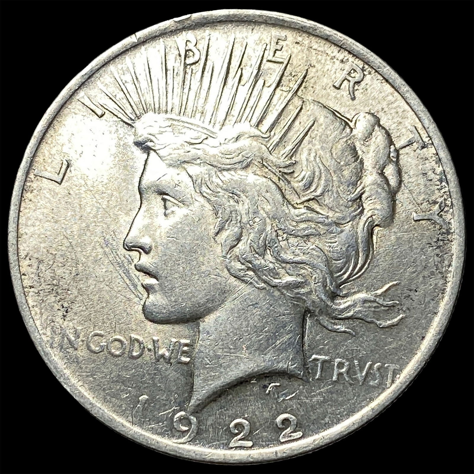 1922 Silver Peace Dollar CLOSELY UNCIRCULATED (1 of 2)