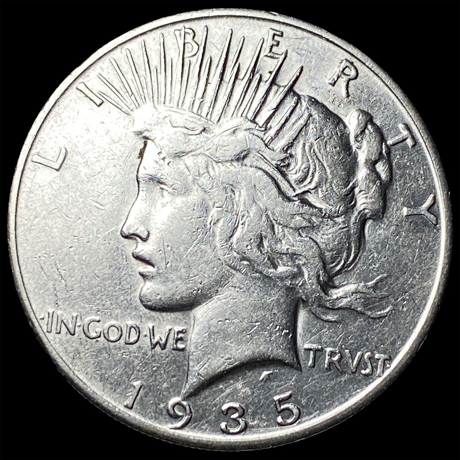 1935 Silver Peace Dollar CLOSELY UNCIRCULATED: 1935 Silver Peace Dollar CLOSELY UNCIRCULATED