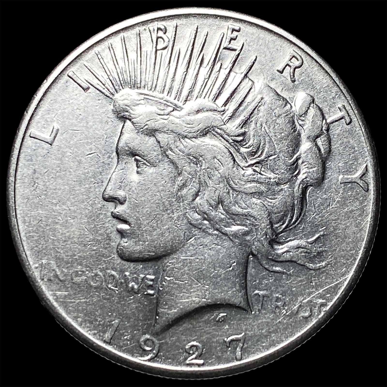 1927 Peace Silver Dollar LIGHTLY CIRCULATED (1 of 2)