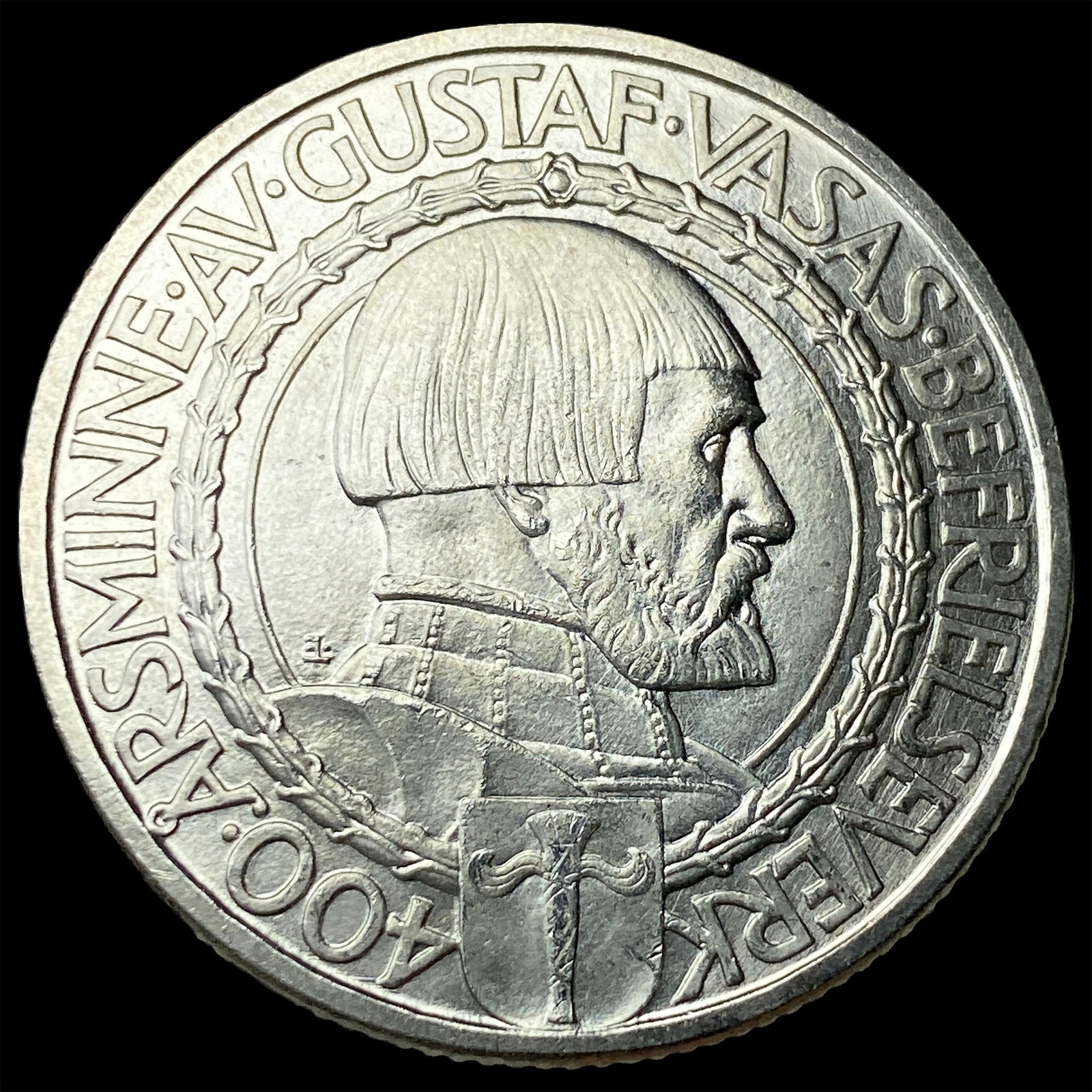 1921 Sweden Silver 2 Kroner UNCIRCULATED: 1921 Sweden Silver 2 Kroner UNCIRCULATED