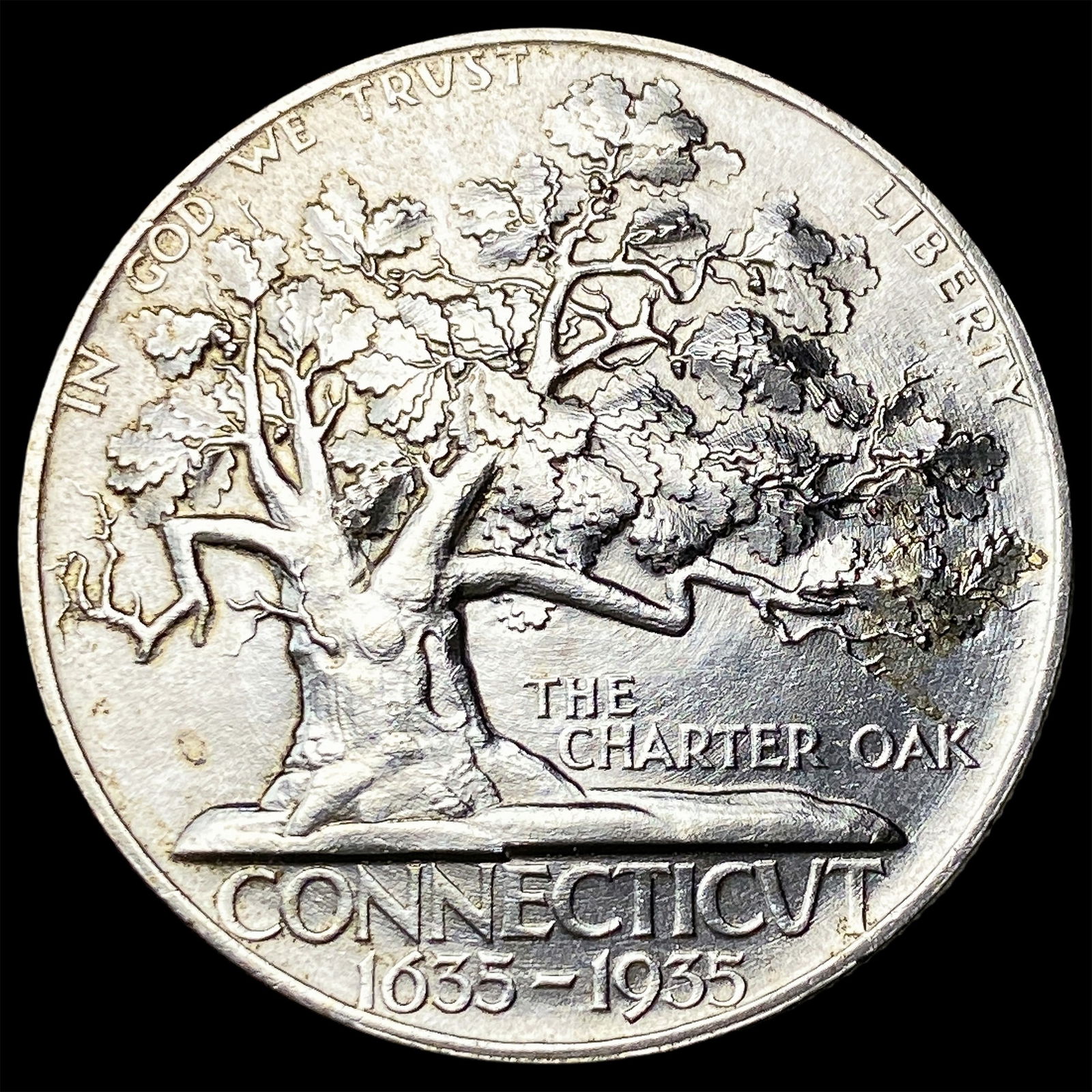 1935 Silver Connecticut Half Dollar UNCIRCULATED: 1935 Silver Connecticut Half Dollar UNCIRCULATED