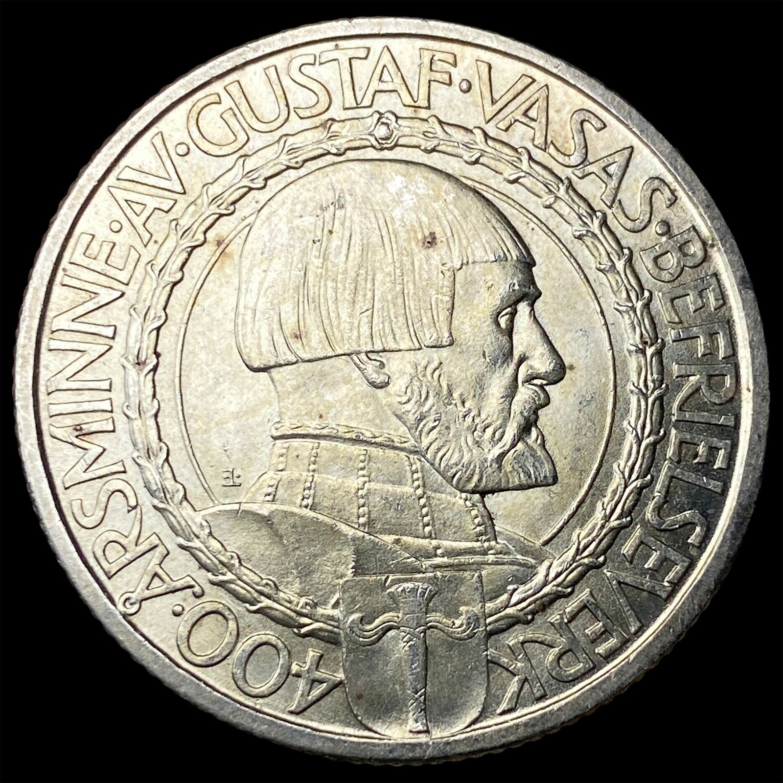 1921 Sweden Silver 2 Kroner UNCIRCULATED: 1921 Sweden Silver 2 Kroner UNCIRCULATED