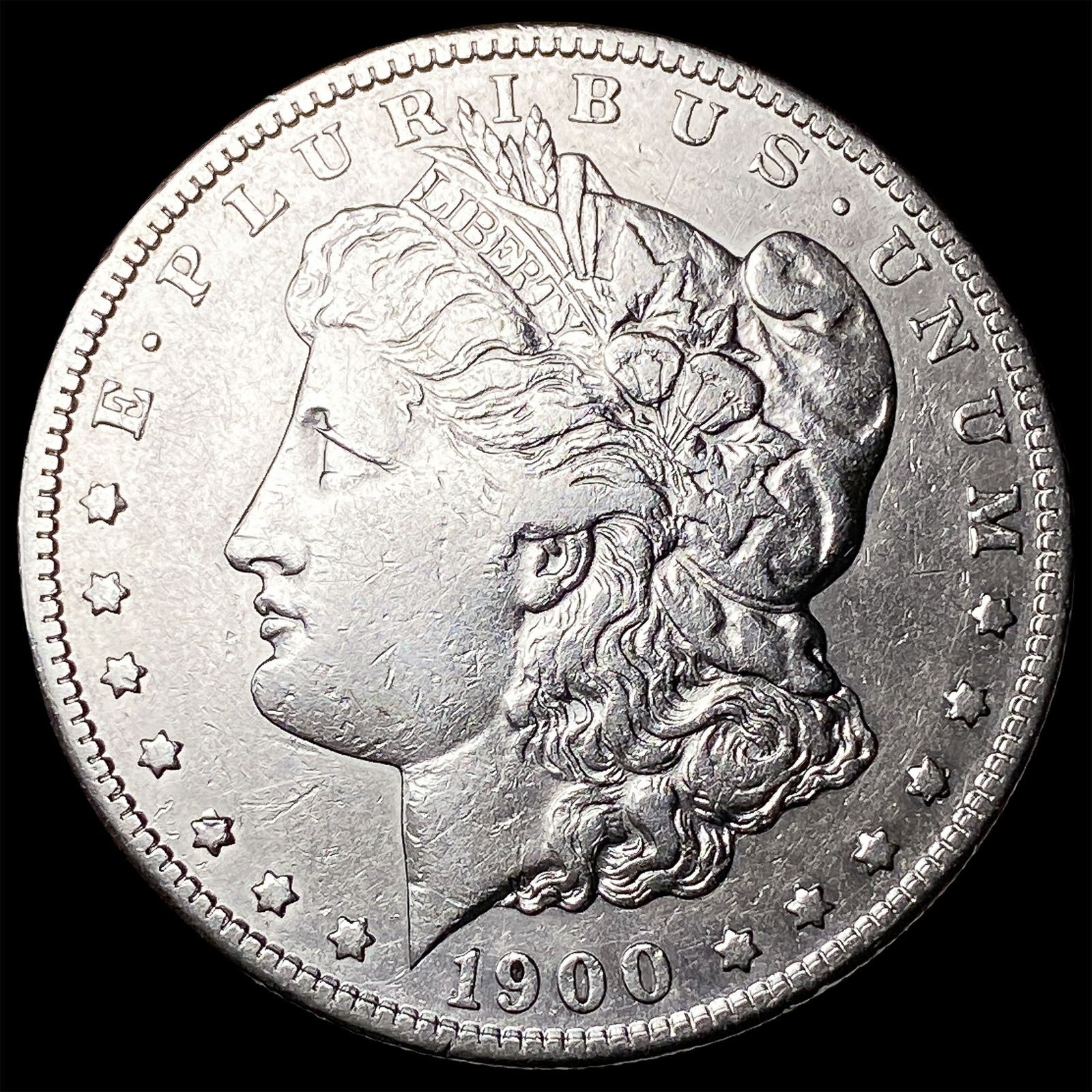 1900-S Silver Morgan Dollar CLOSELY UNCIRCULATED: 1900-S Silver Morgan Dollar CLOSELY UNCIRCULATED