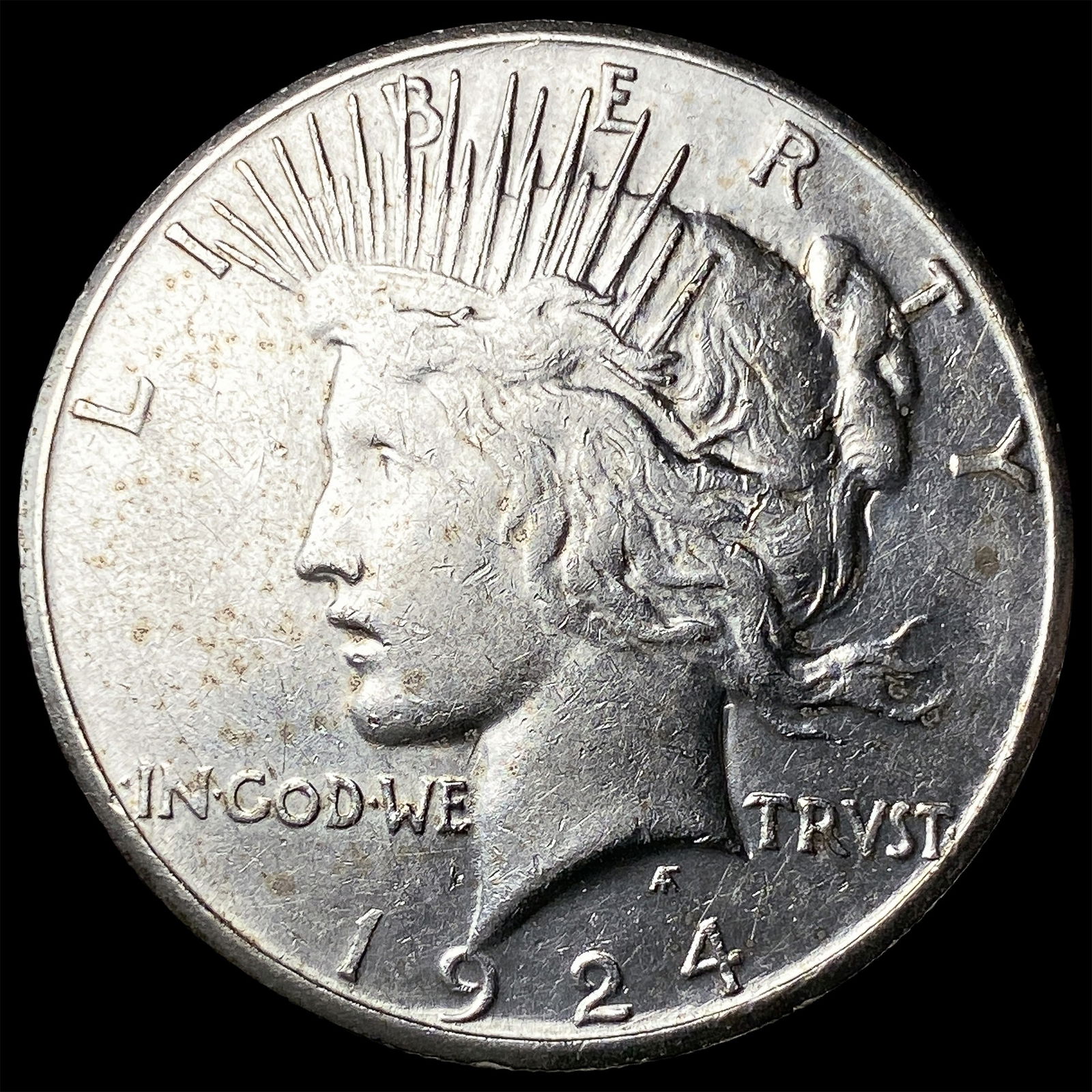 1924-S Silver Peace Dollar CLOSELY UNCIRCULATED (1 of 2)