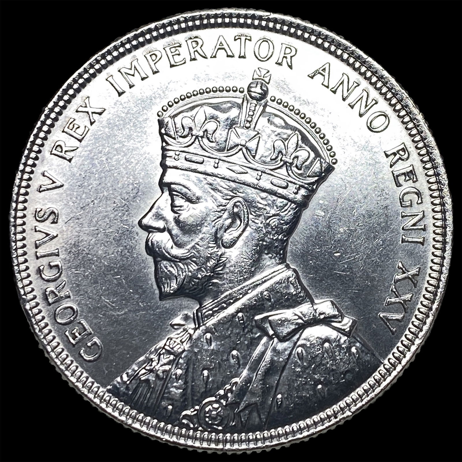 1935 Canada Silver Dollar UNCIRCULATED: 1935 Canada Silver Dollar UNCIRCULATED