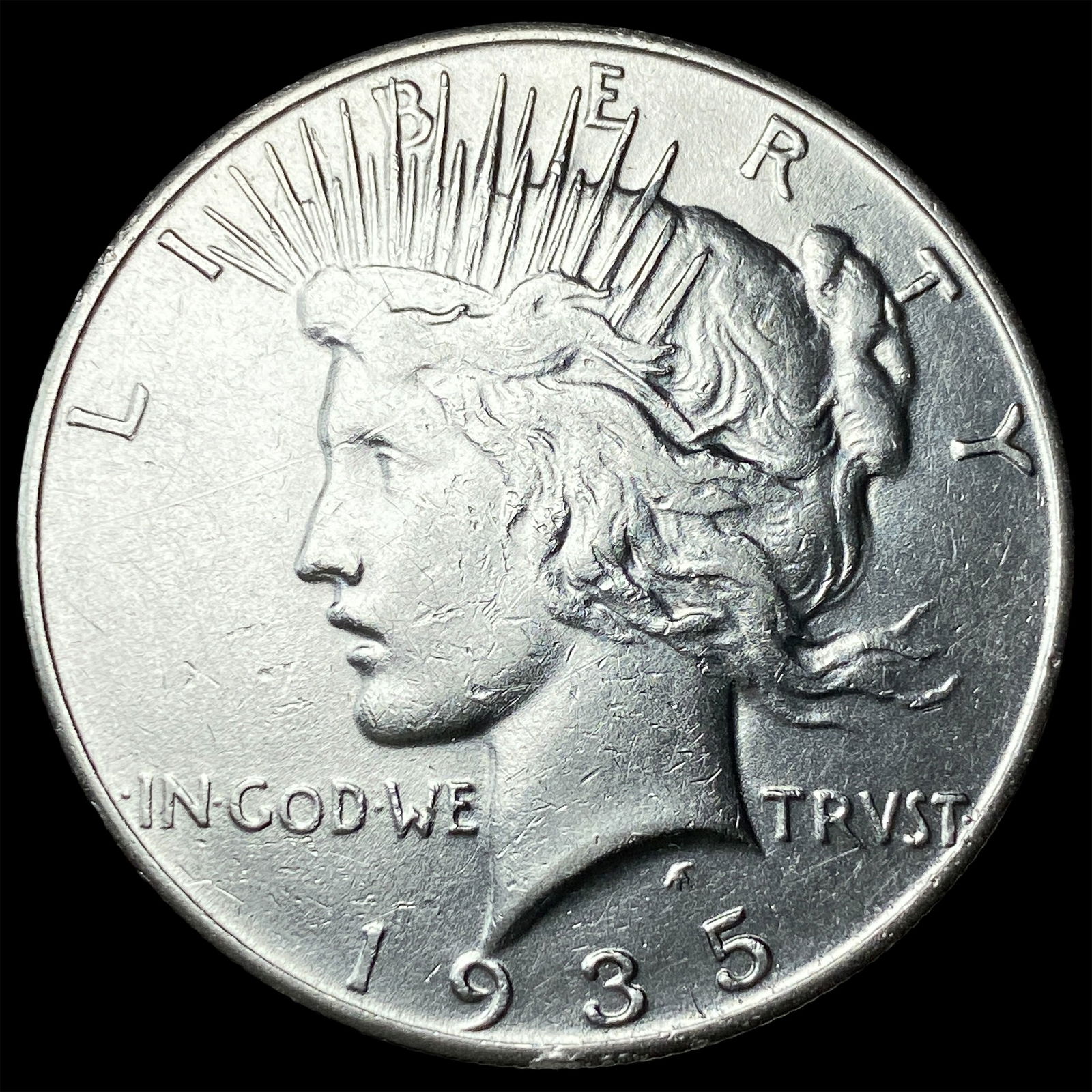 1935 Silver Peace Dollar CLOSELY UNCIRCULATED: 1935 Silver Peace Dollar CLOSELY UNCIRCULATED