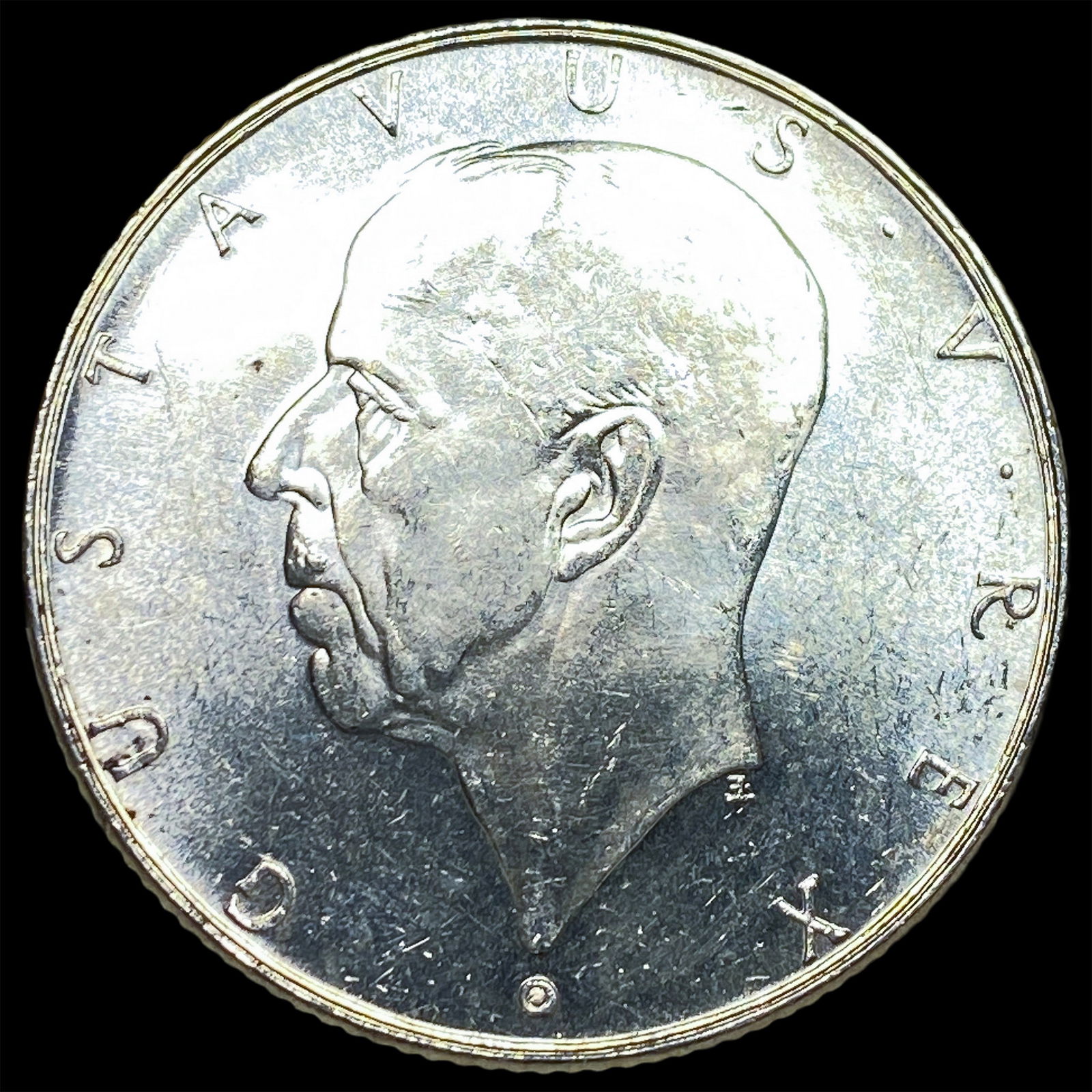 1938 Sweden Silver 2 Kroner UNCIRCULATED: 1938 Sweden Silver 2 Kroner UNCIRCULATED