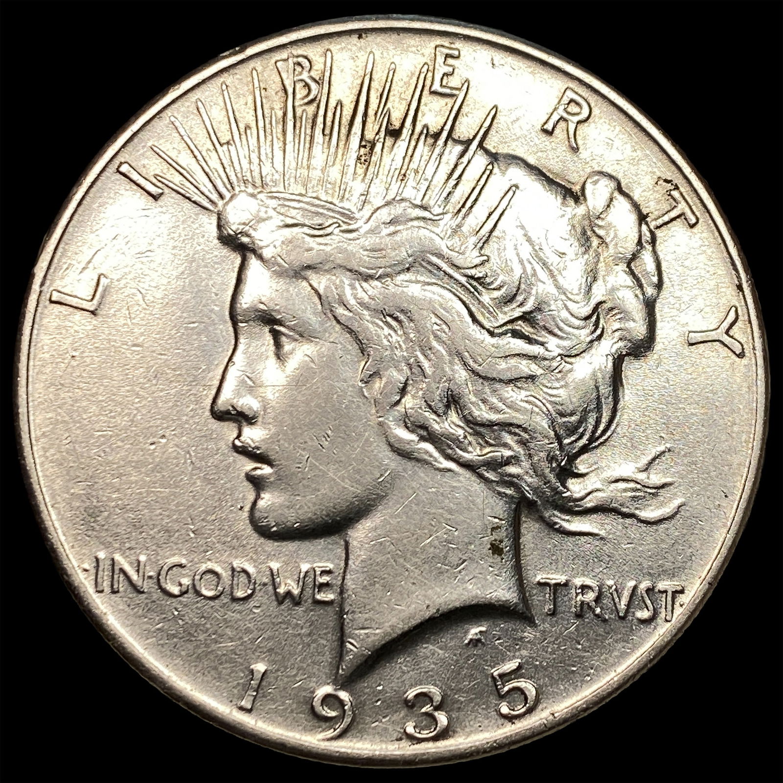 1935 Silver Peace Dollar CLOSELY UNCIRCULATED: 1935 Silver Peace Dollar CLOSELY UNCIRCULATED