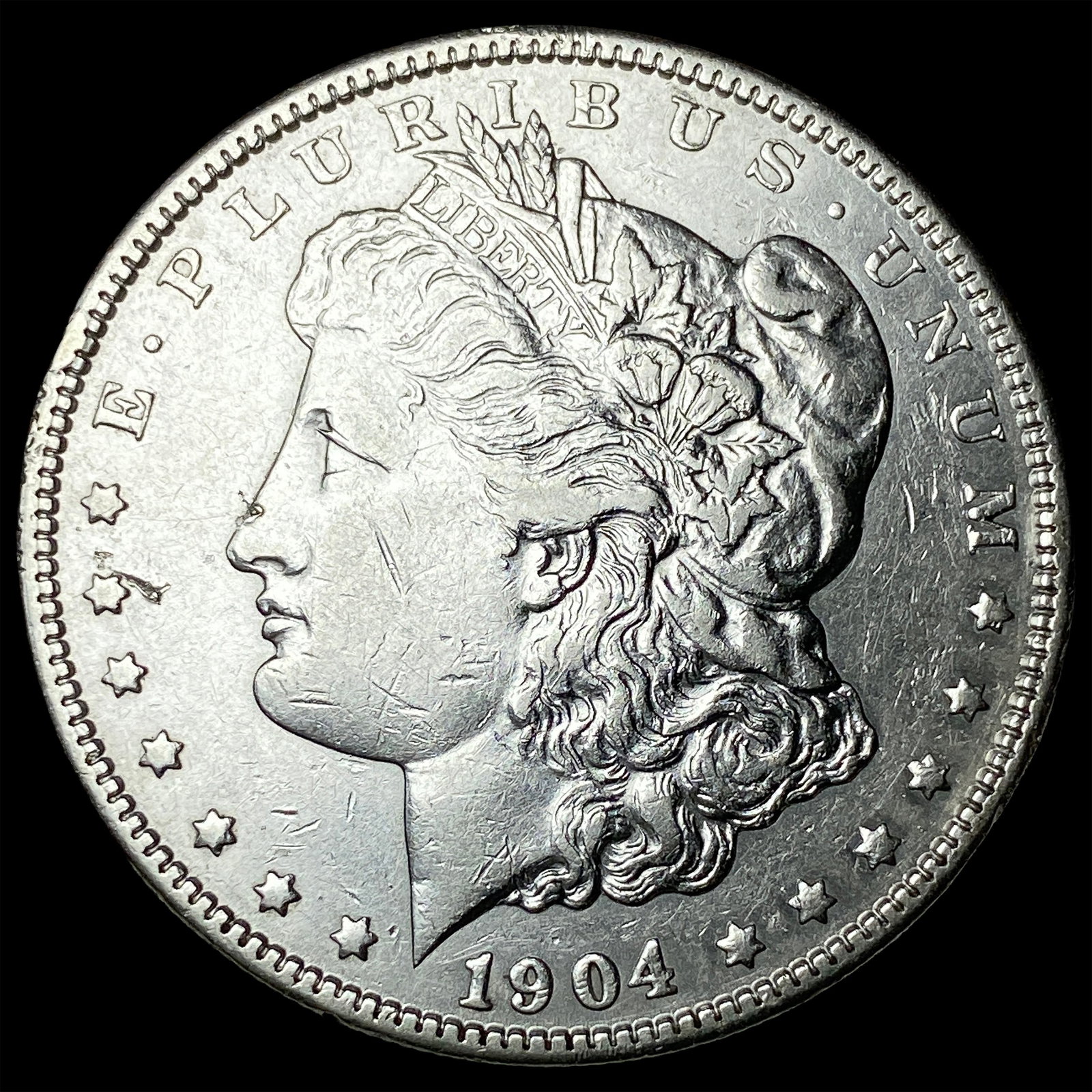 1904 Morgan Silver Dollar NEARLY UNCIRCULATED: 1904 Morgan Silver Dollar NEARLY UNCIRCULATED