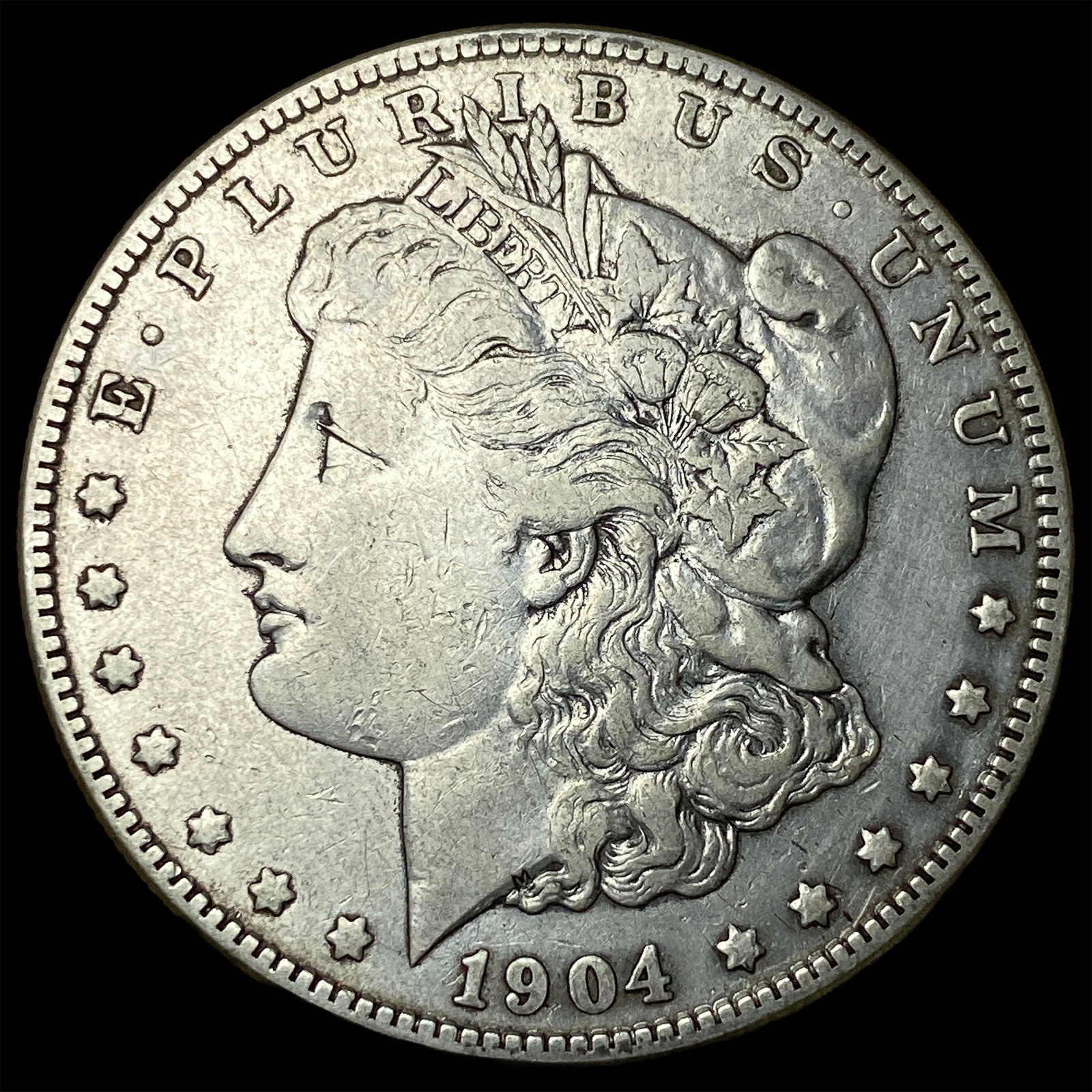 1904-S Silver Morgan Dollar NEARLY UNCIRCULATED: 1904-S Silver Morgan Dollar NEARLY UNCIRCULATED
