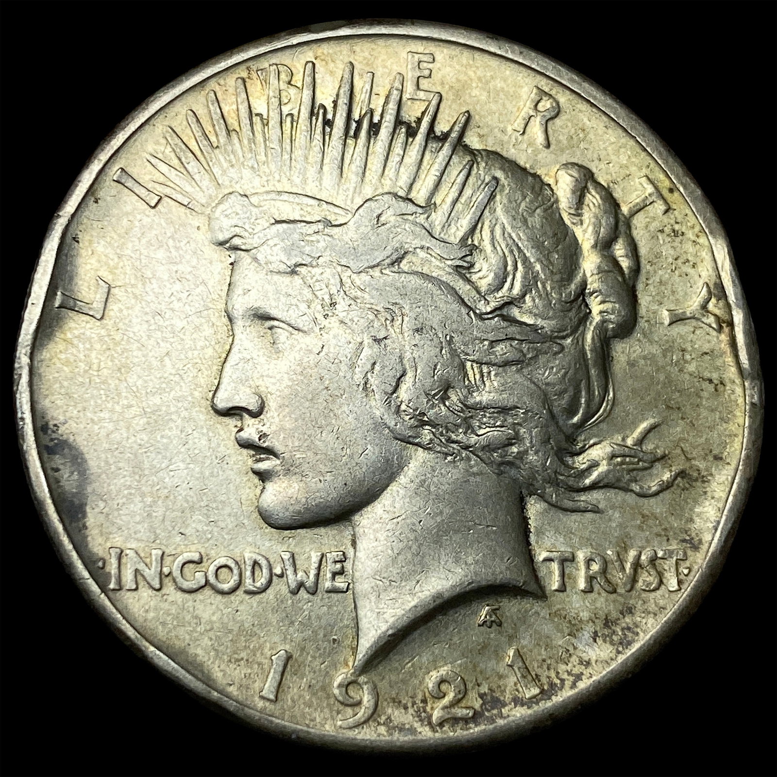 1921 Silver Peace Dollar CLOSELY UNCIRCULATED (1 of 2)