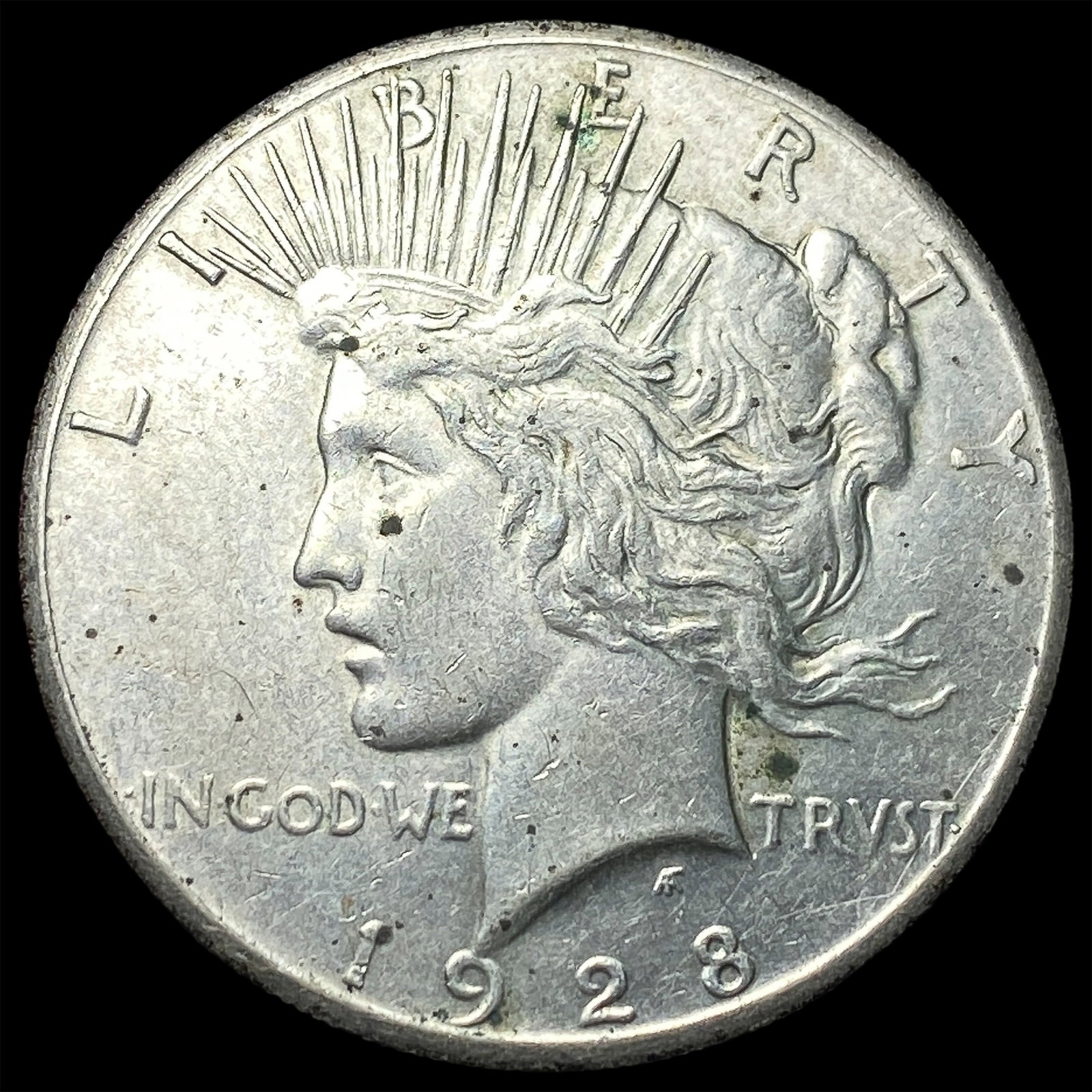1928 Silver Peace Dollar CLOSELY UNCIRCULATED: 1928 Silver Peace Dollar CLOSELY UNCIRCULATED