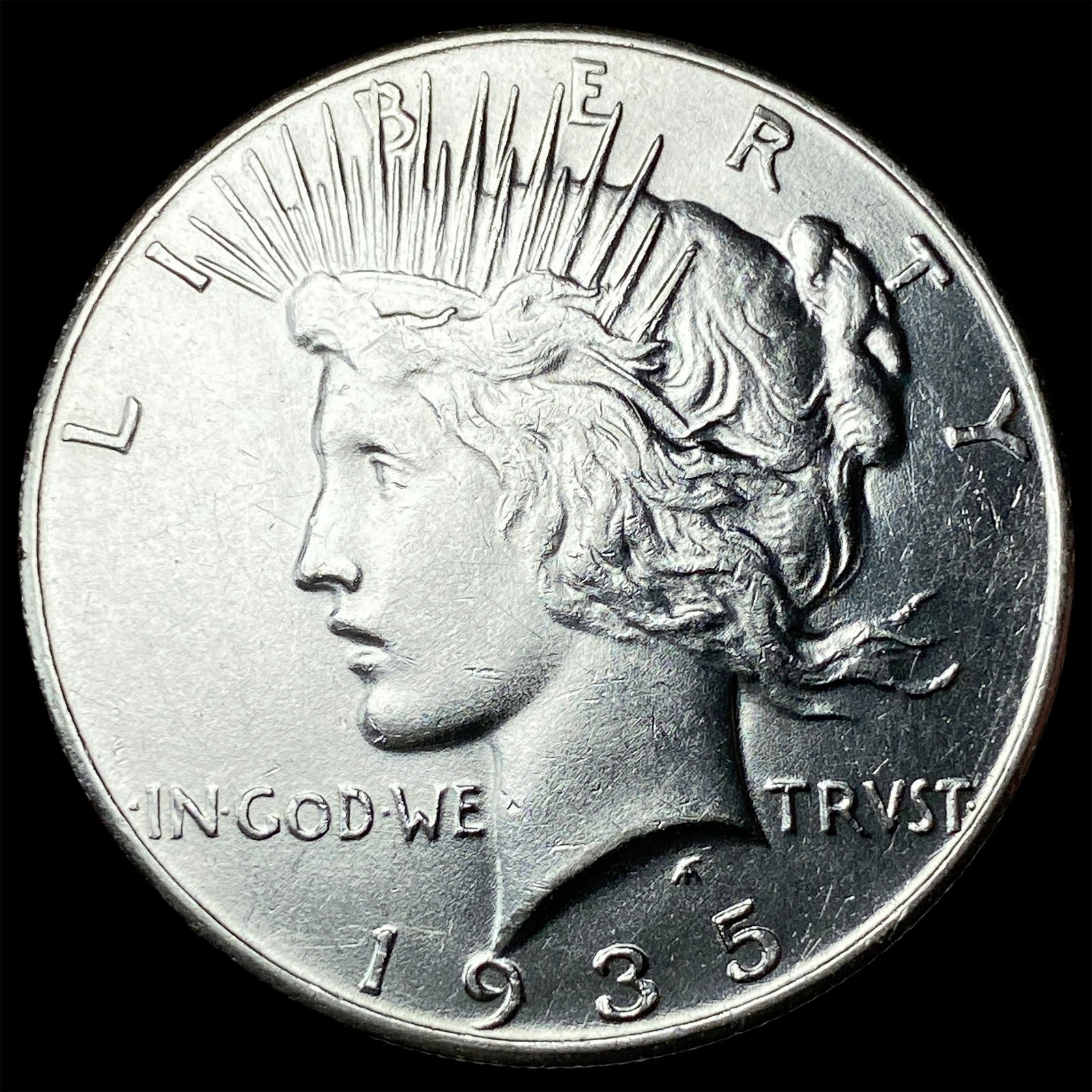 1935 Silver Peace Dollar UNCIRCULATED: 1935 Silver Peace Dollar UNCIRCULATED