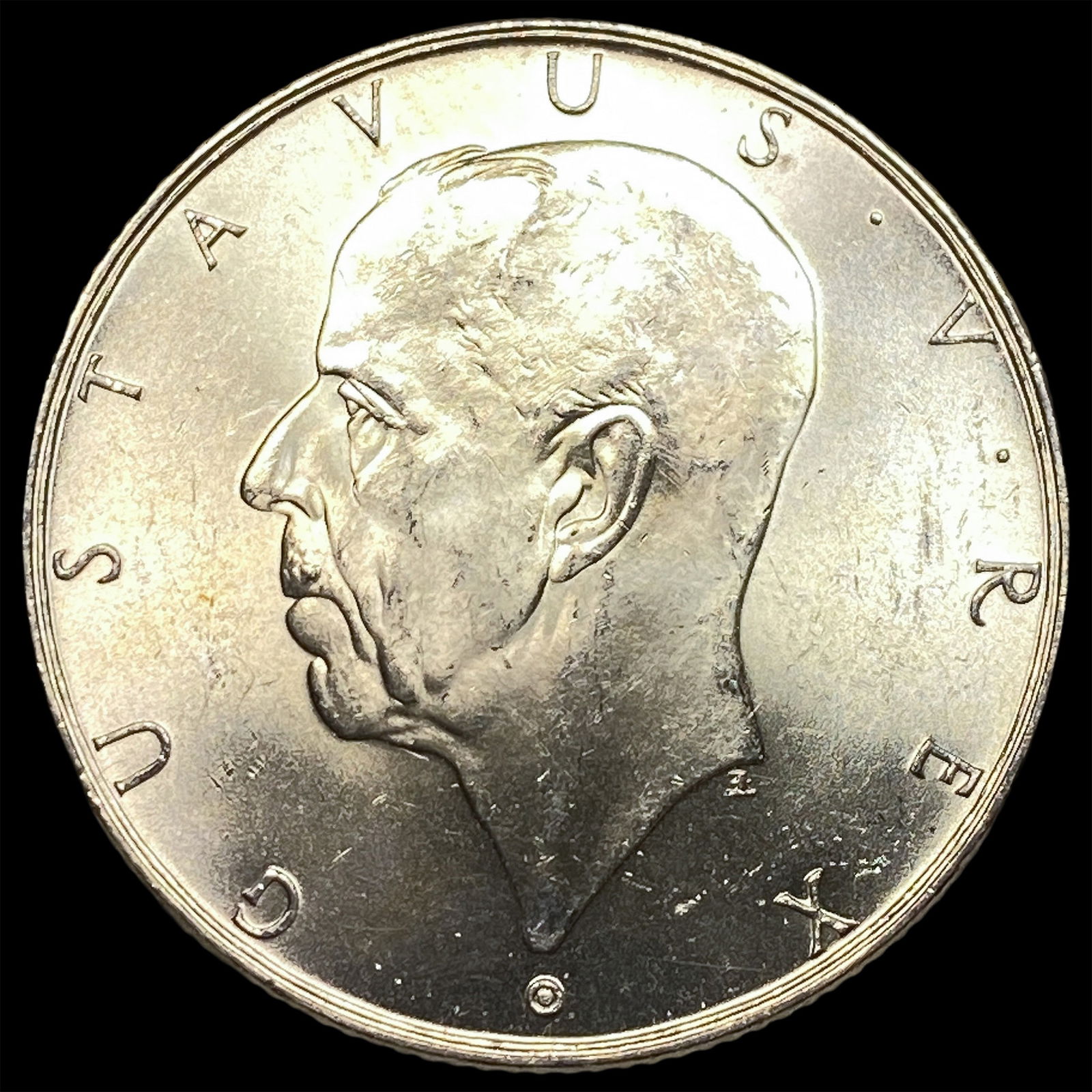 1938 Sweden Silver 2 Kroner UNCIRCULATED: 1938 Sweden Silver 2 Kroner UNCIRCULATED