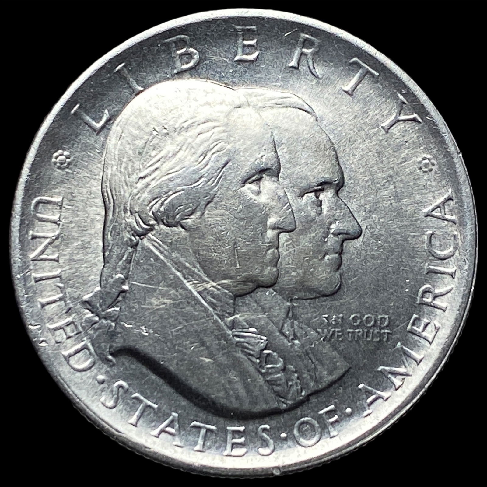 1926 Silver Sesquicentennial Half Dollar CLOSELY UNCIRCULATED: 1926 Silver Sesquicentennial Half Dollar CLOSELY UNCIRCULATED