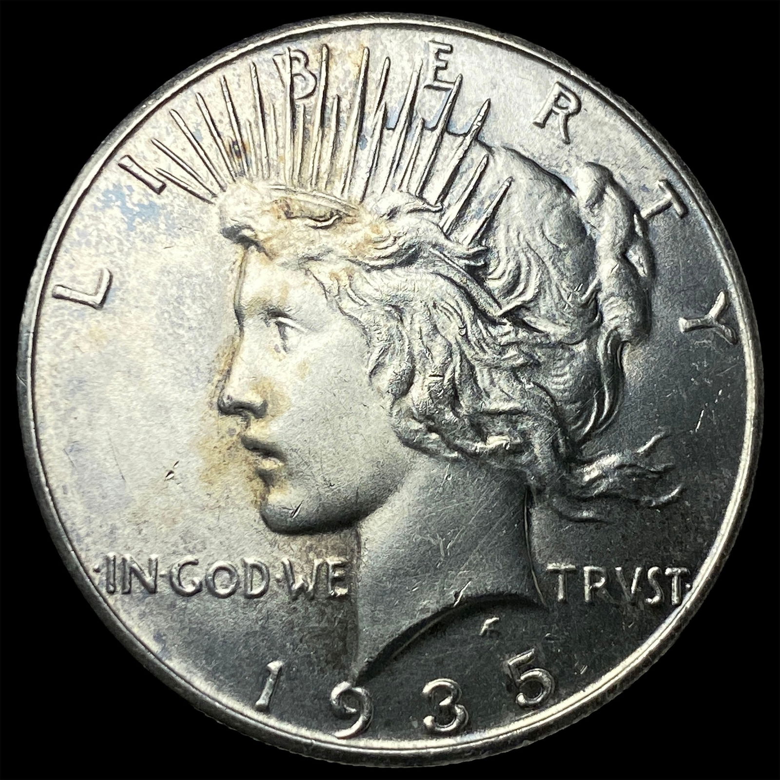 1935 Silver Peace Dollar UNCIRCULATED: 1935 Silver Peace Dollar UNCIRCULATED