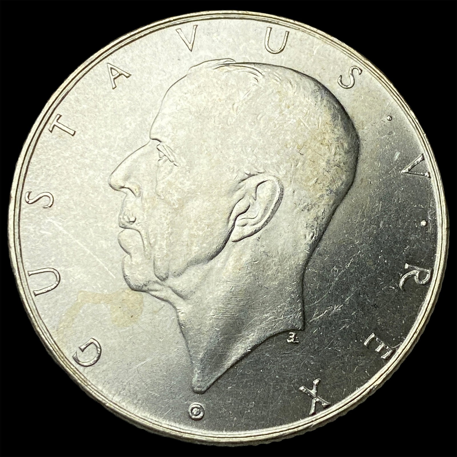 1938 Sweden Silver 2 Kroner UNCIRCULATED: 1938 Sweden Silver 2 Kroner UNCIRCULATED