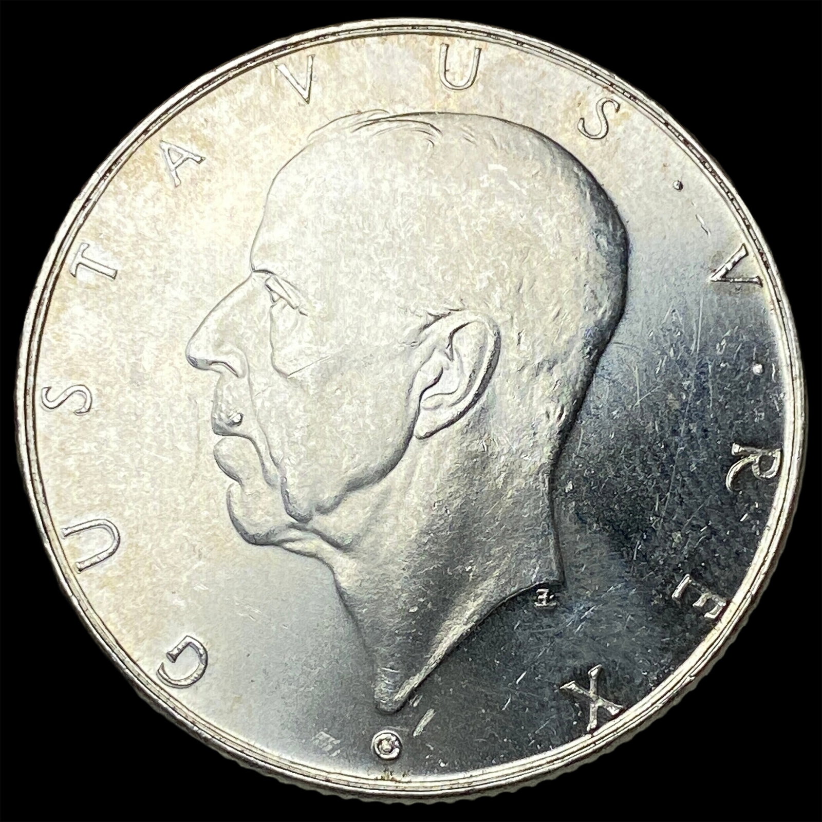 1938 Sweden Silver 2 Kroner UNCIRCULATED: 1938 Sweden Silver 2 Kroner UNCIRCULATED