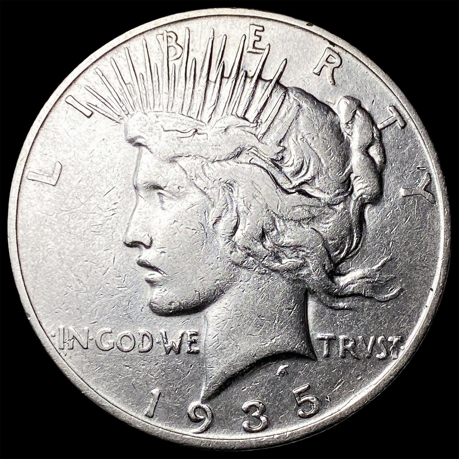 1935 Silver Peace Dollar CLOSELY UNCIRCULATED: 1935 Silver Peace Dollar CLOSELY UNCIRCULATED