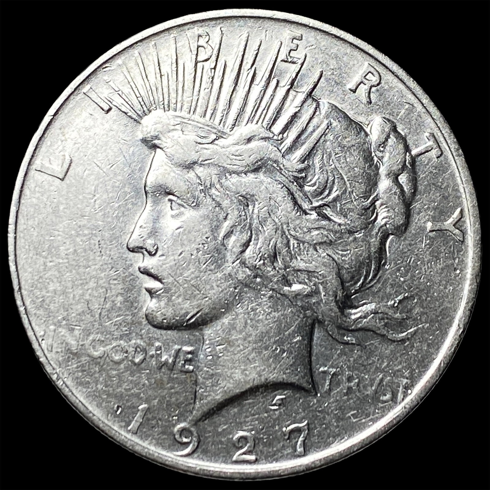 1927 Peace Silver Dollar NEARLY UNCIRCULATED: 1927 Peace Silver Dollar NEARLY UNCIRCULATED