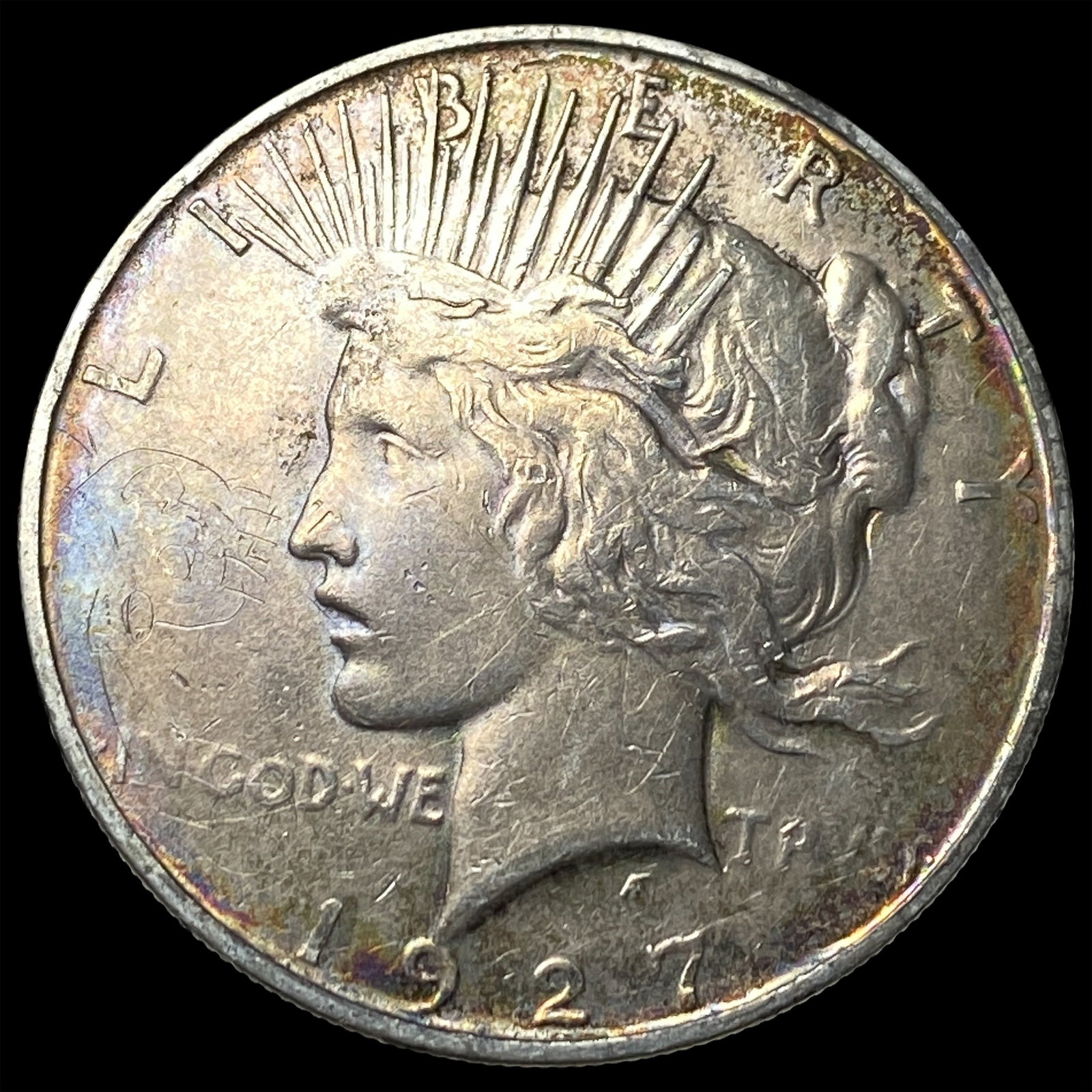 1927 Peace Silver Dollar ABOUT UNCIRCULATED (1 of 2)