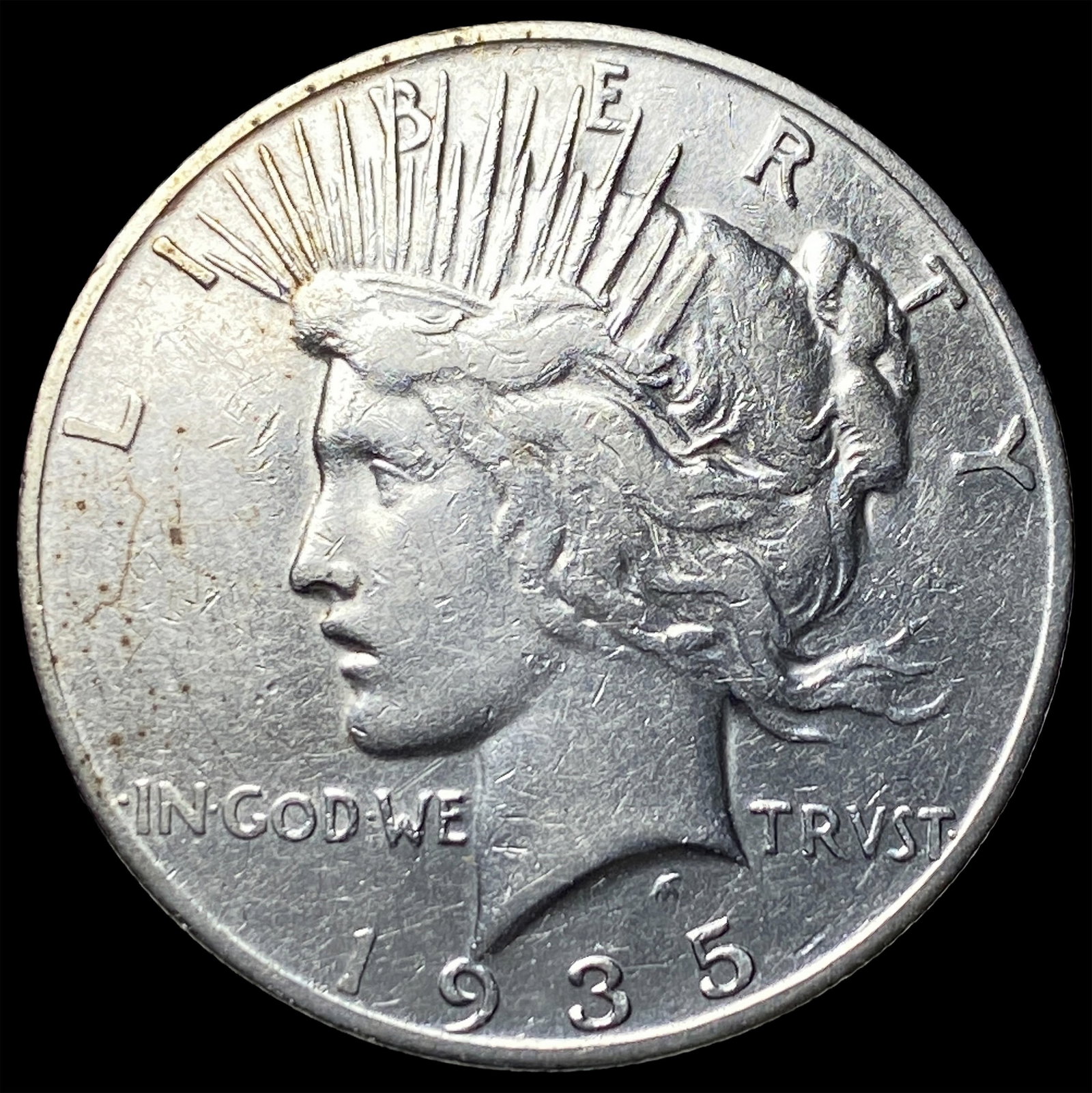 1935 Silver Peace Dollar CLOSELY UNCIRCULATED: 1935 Silver Peace Dollar CLOSELY UNCIRCULATED