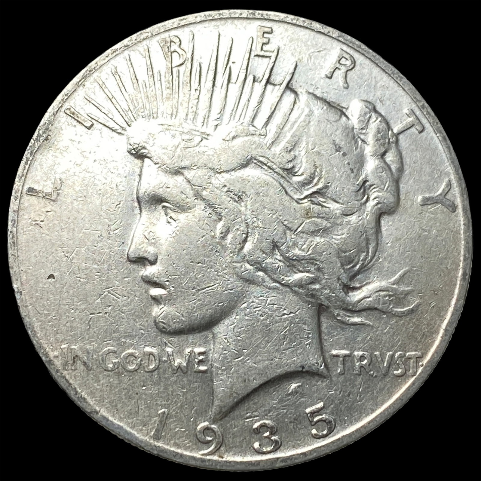 1935 Silver Peace Dollar ABOUT UNCIRCULATED: 1935 Silver Peace Dollar ABOUT UNCIRCULATED