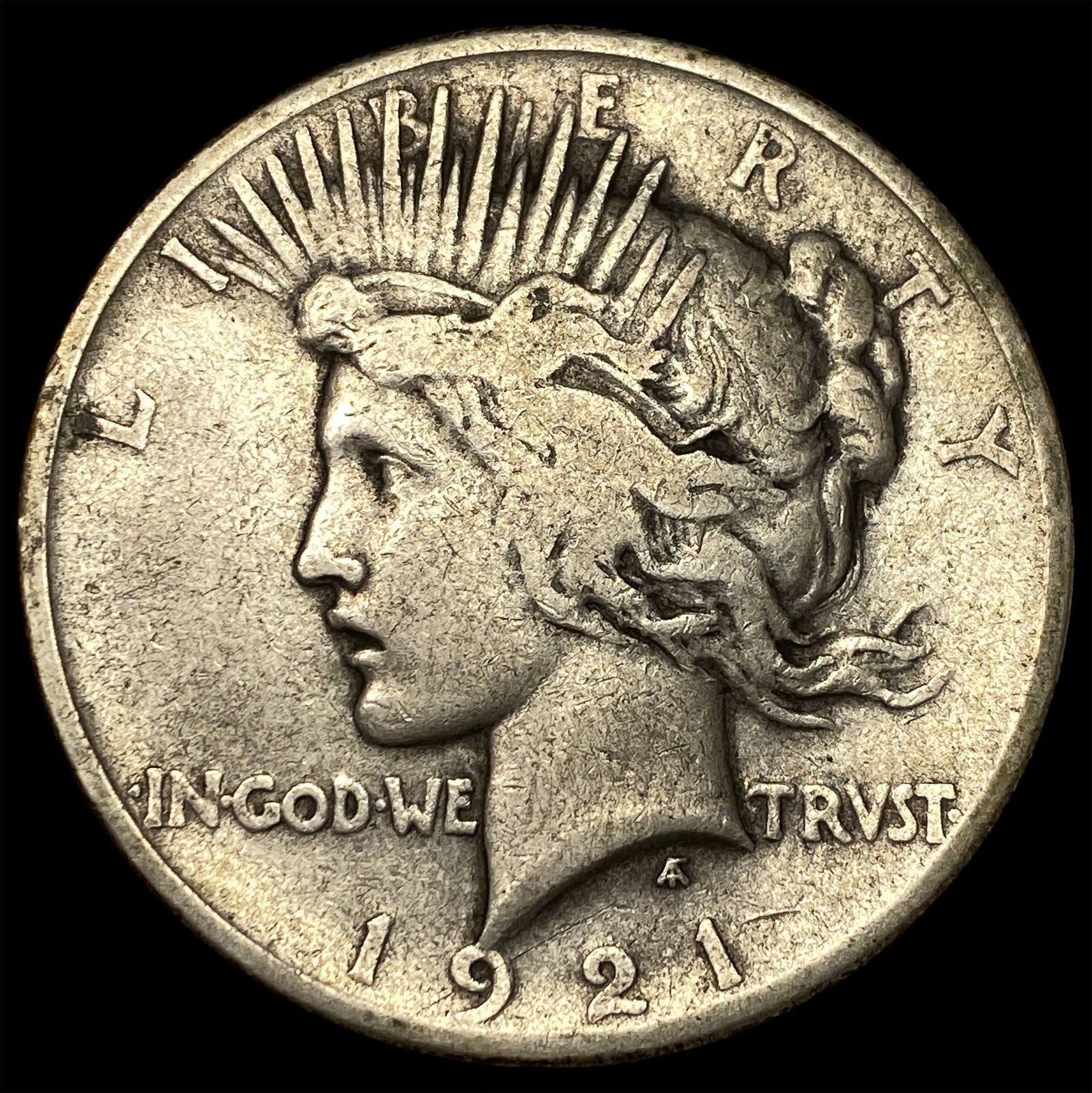 1921 Silver Peace Dollar LIGHTLY CIRCULATED (1 of 2)