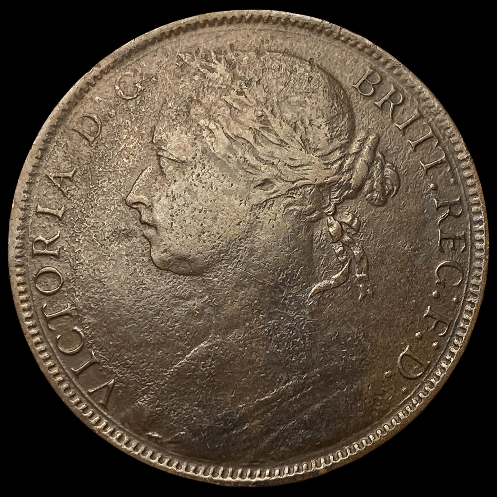 1881 Great Britain Bronze Penny NEARLY UNCIRCULATED (1 of 2)