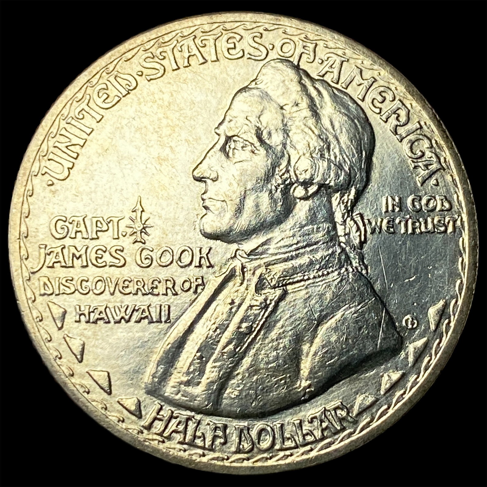 1928 Silver Hawaiian Half Dollar UNCIRCULATED (1 of 2)