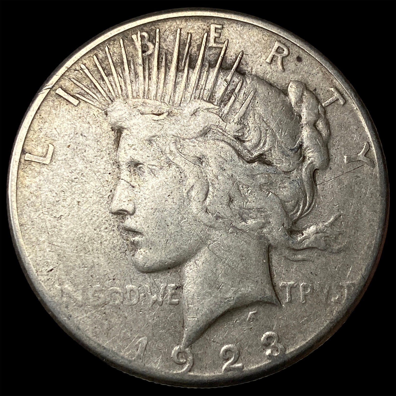 1923-S Silver Peace Dollar LIGHTLY CIRCULATED (1 of 2)
