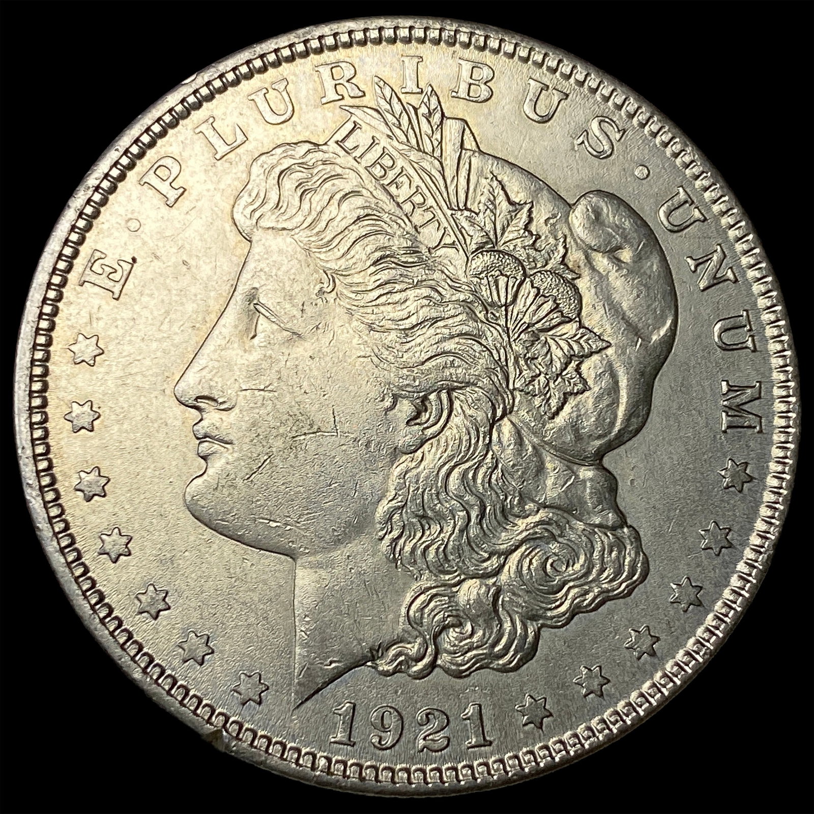 1921 Silver Morgan Dollar CLOSELY UNCIRCULATED: 1921 Silver Morgan Dollar CLOSELY UNCIRCULATED