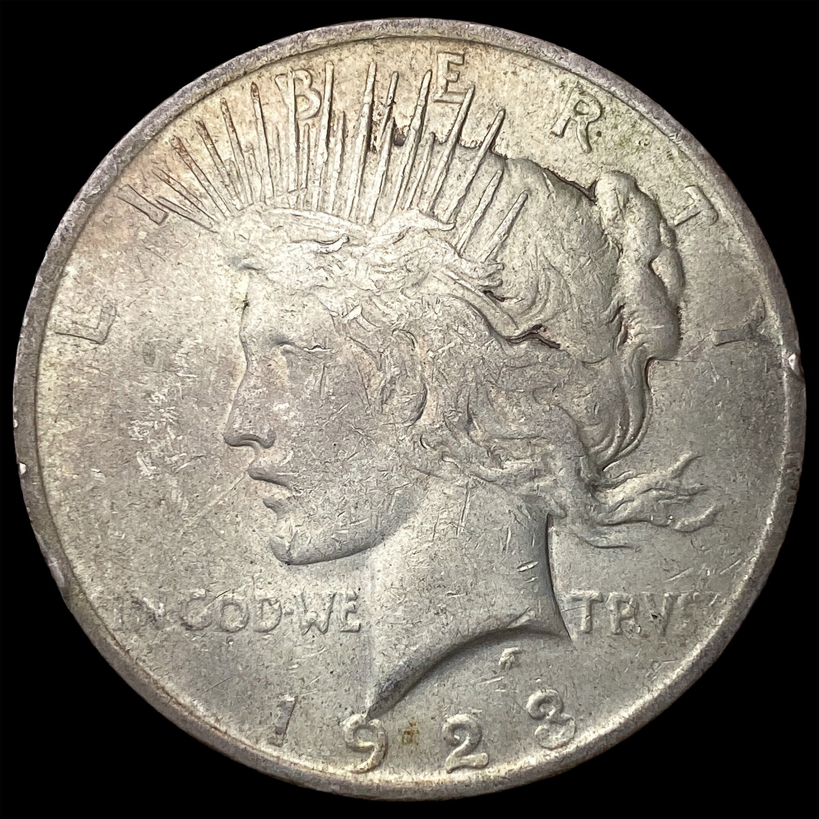 1923 Silver Peace Dollar LIGHTLY CIRCULATED (1 of 2)