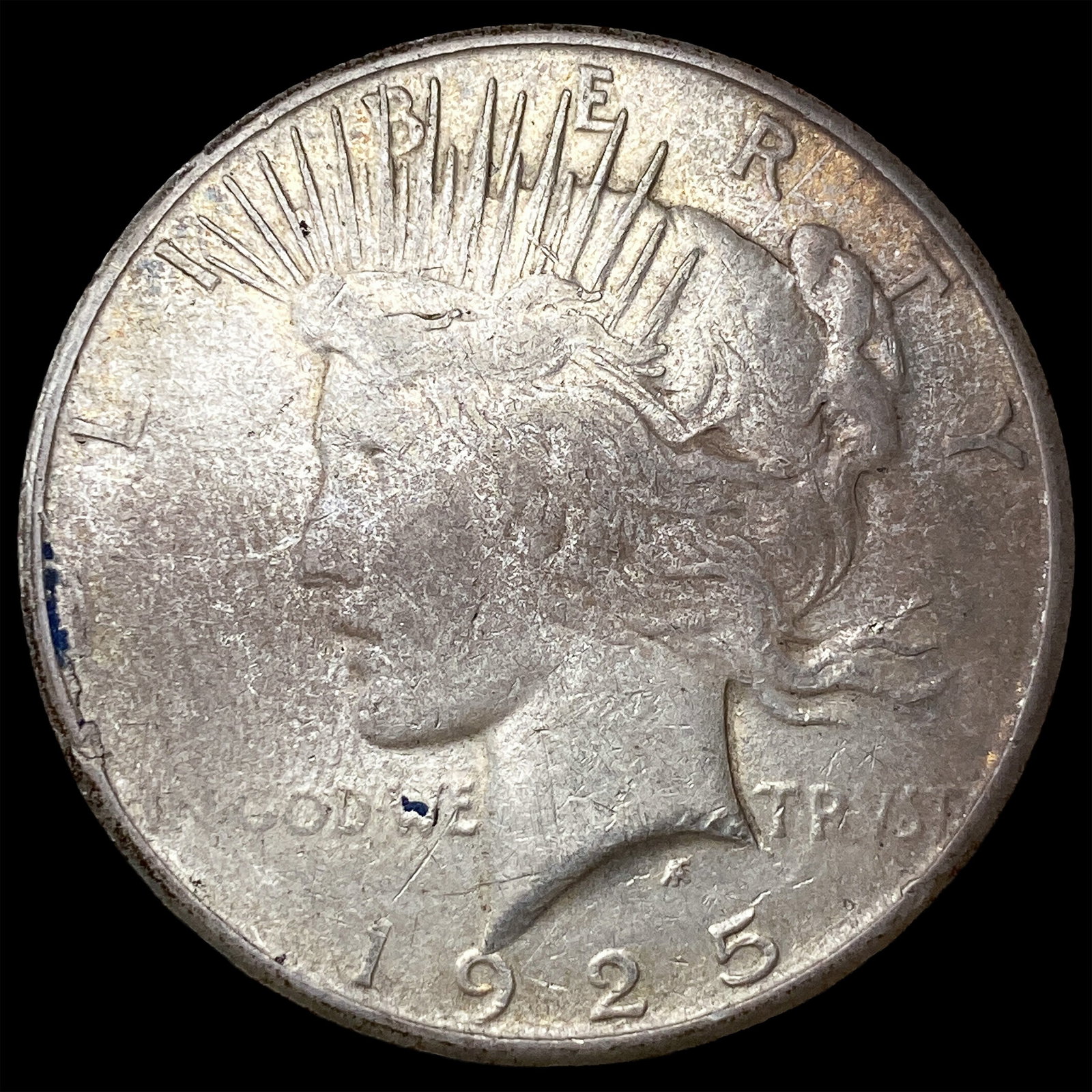 1925-S Silver Peace Dollar NEARLY UNCIRCULATED: 1925-S Silver Peace Dollar NEARLY UNCIRCULATED